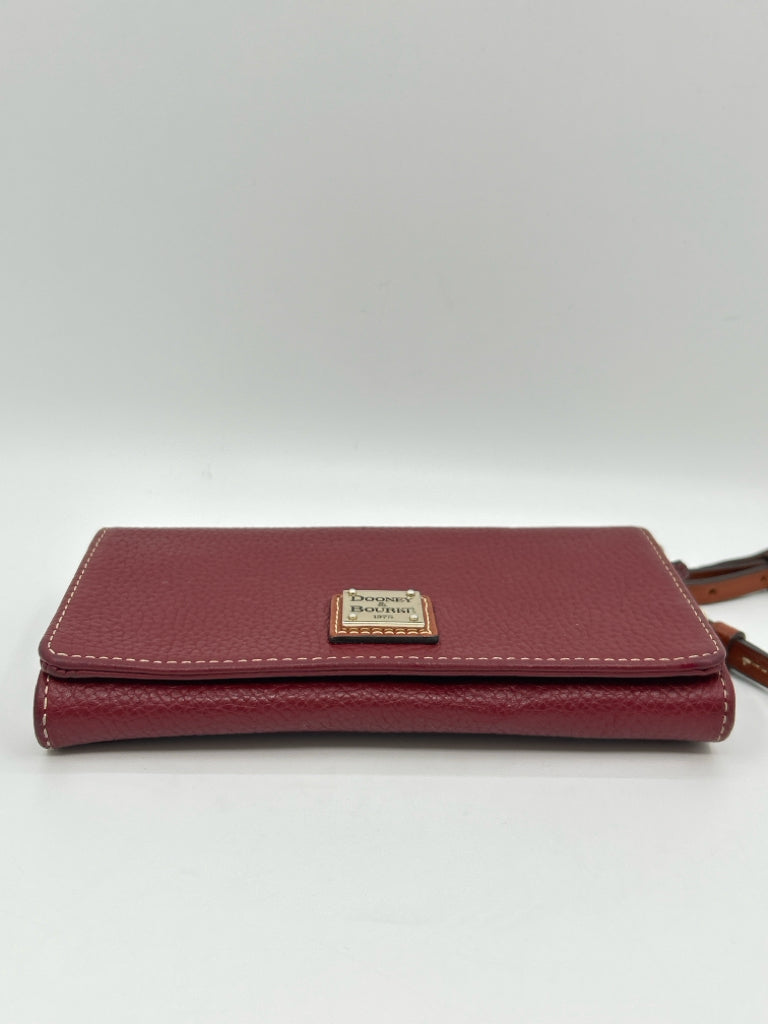DOONEY & BOURKE BRICK RED Purse