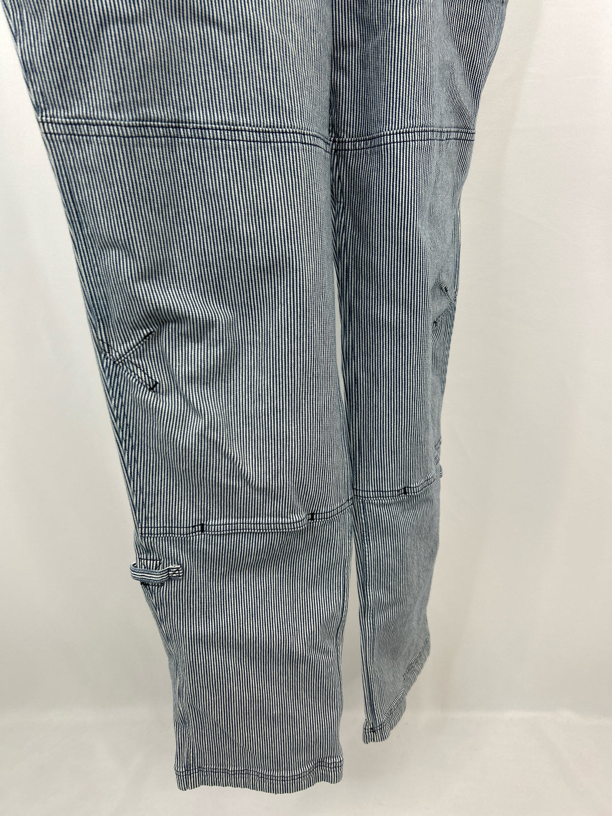 DULUTH TRADING COMPANY Size L blue and white Women Overall