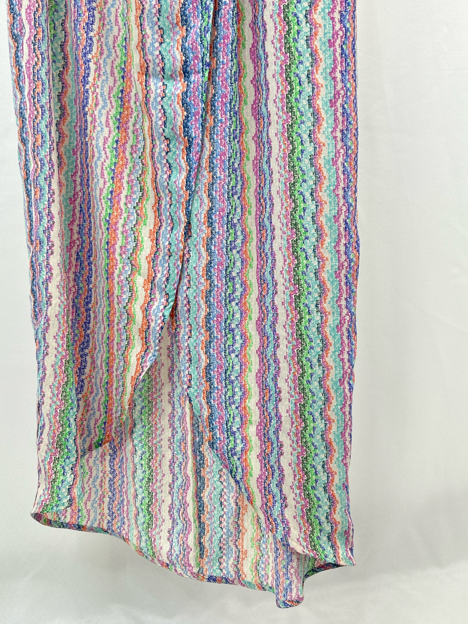 BCBGMAXAZRIA NWT Size 2 Multi-Color Women's Dress