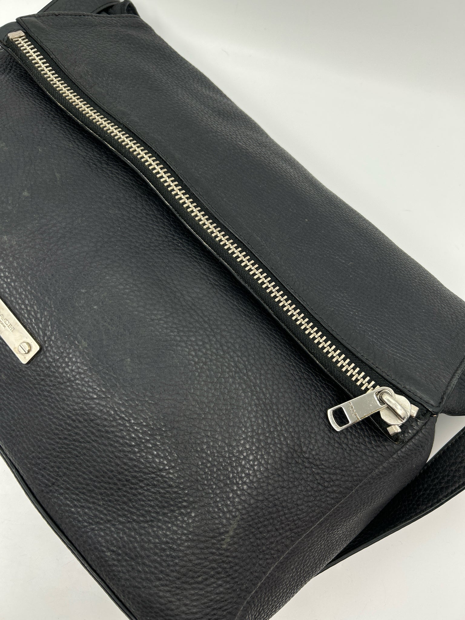 COACH Black Unisex Purse