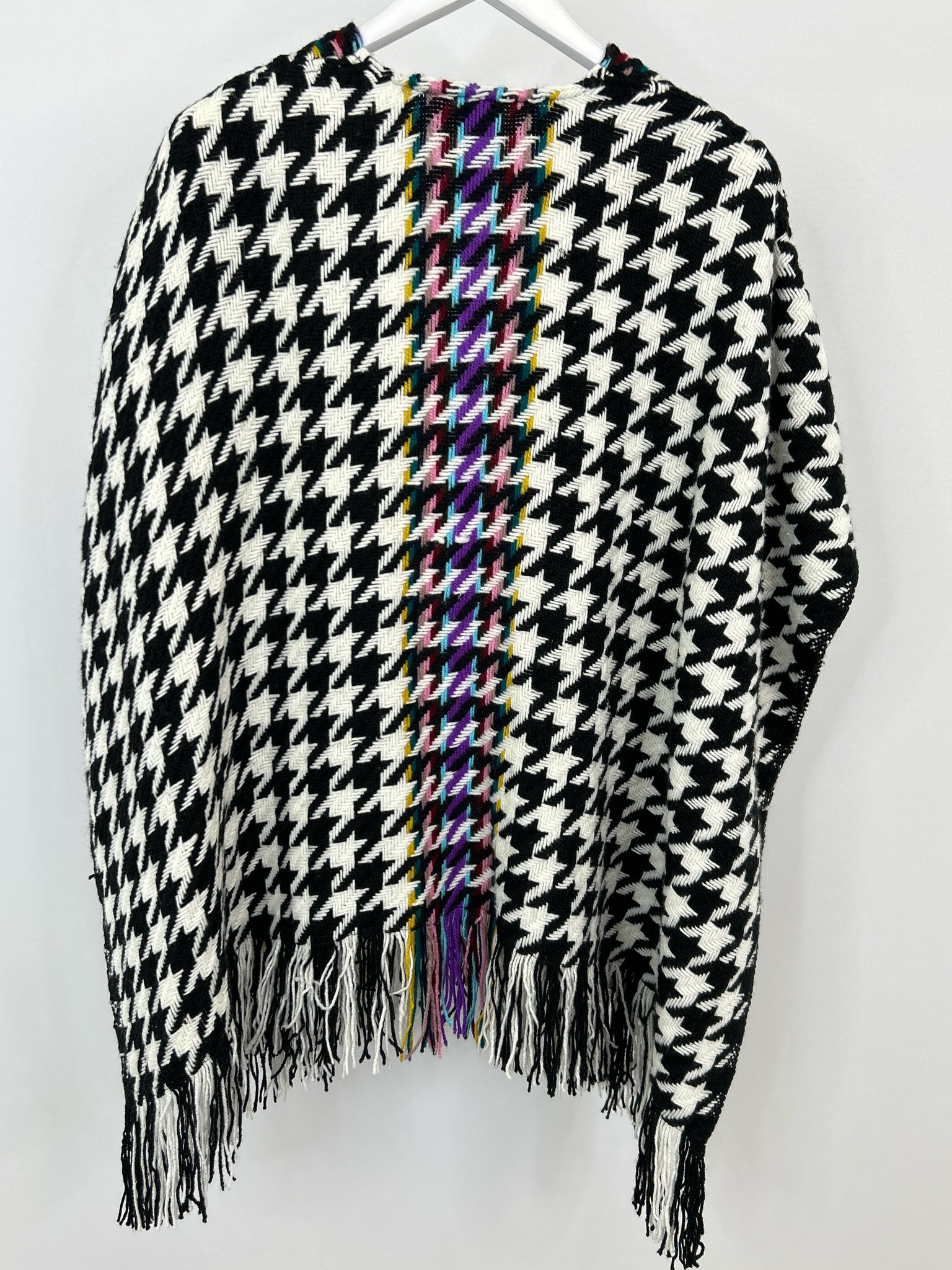 CHICO'S Size One Size Black and White Women Poncho