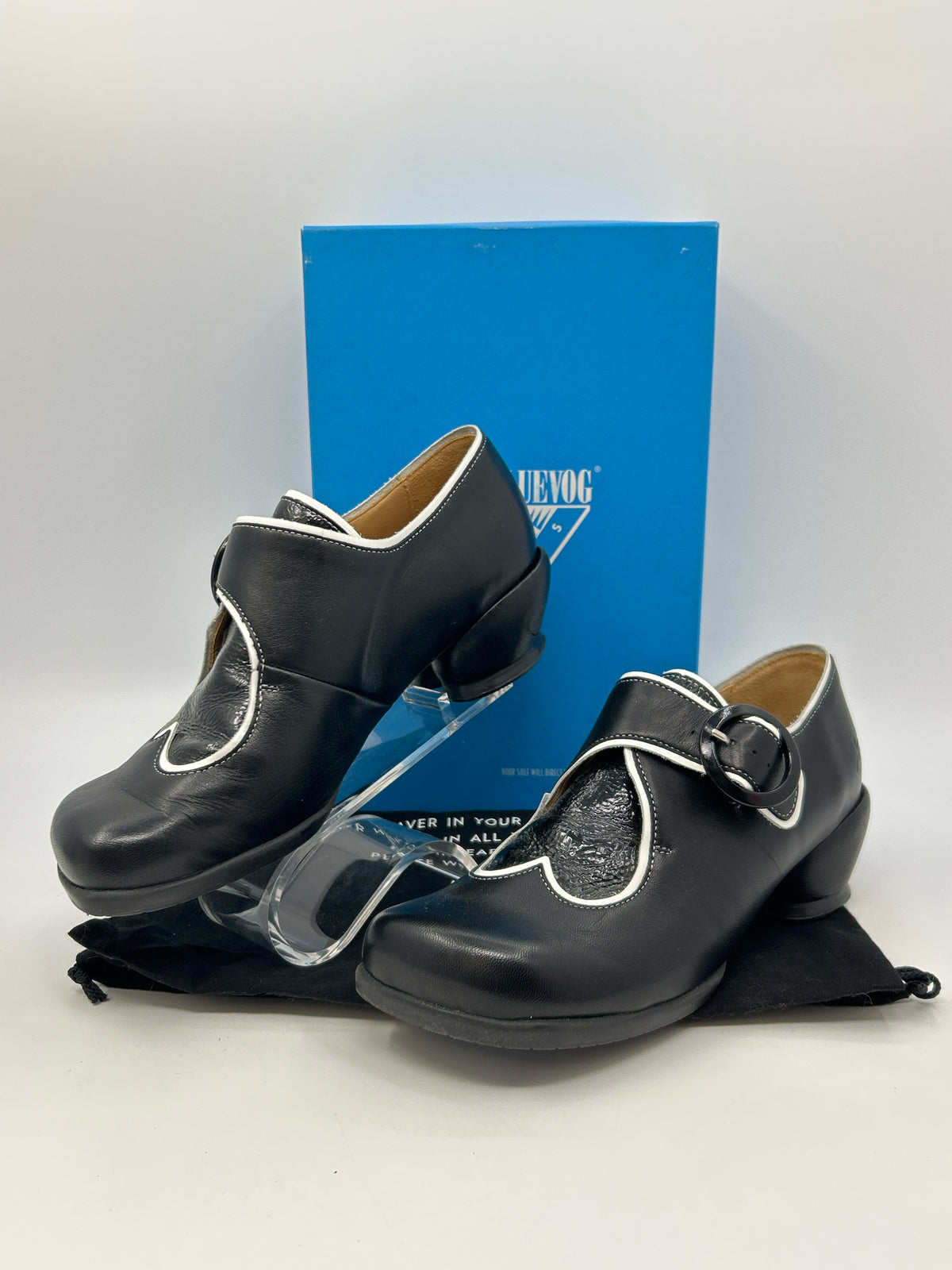 JOHN FLUEVOG Size 8.5 Black Women Pumps