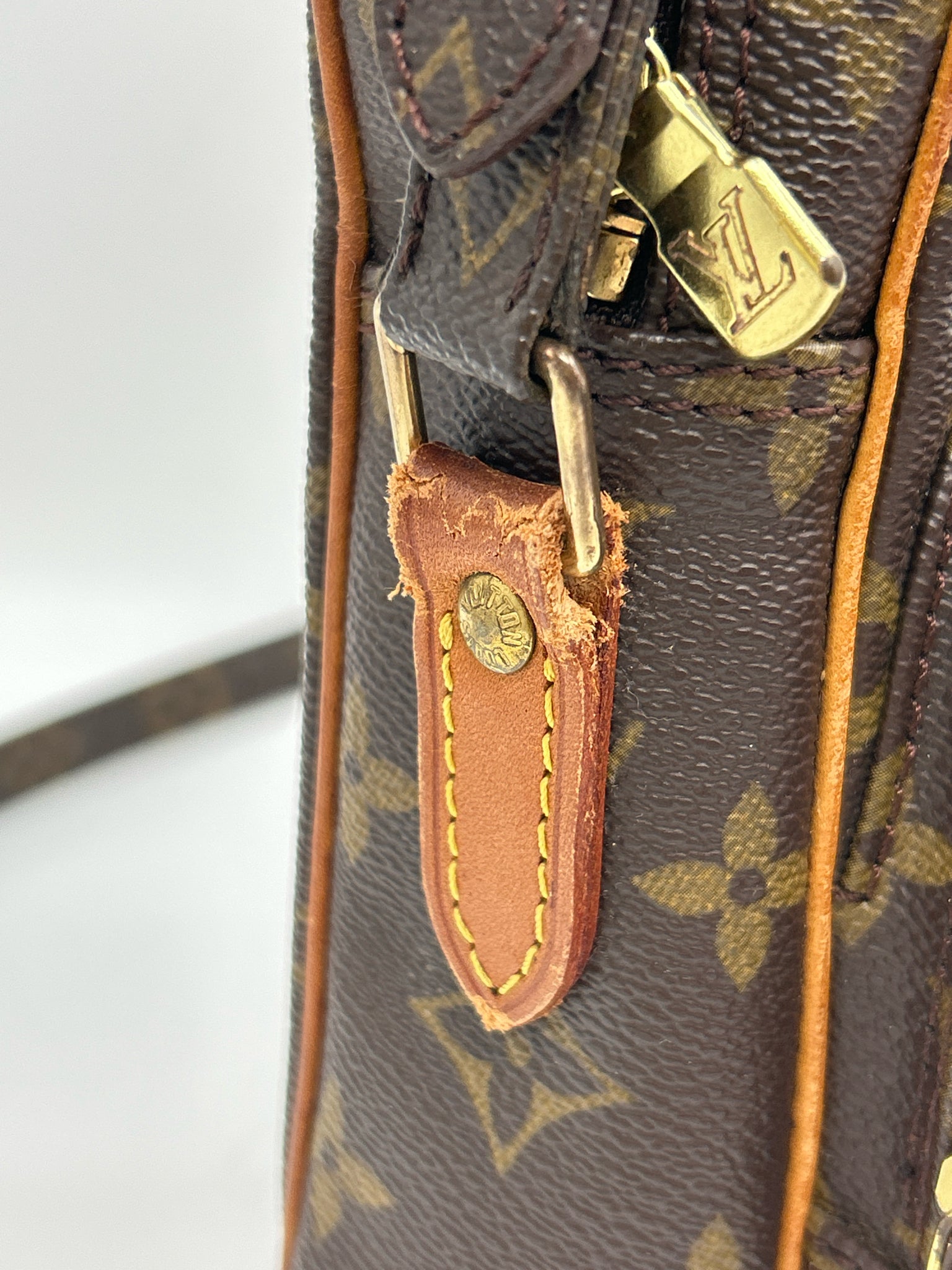 LOUIS VUITTON BROWN MONOGRAM Women Purse