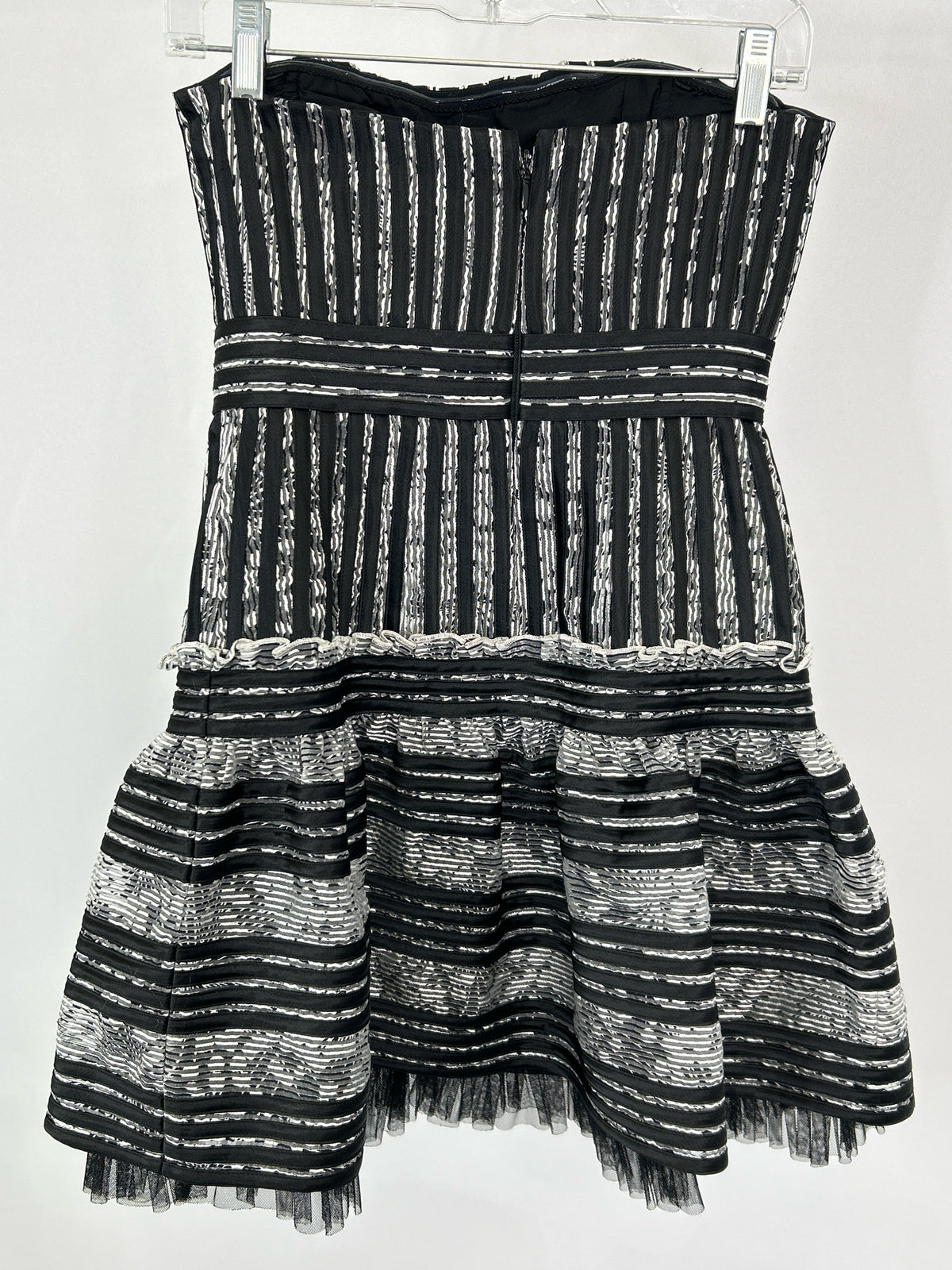 BCBGMAXAZRIA Size 4 Black and Silver Women Dress
