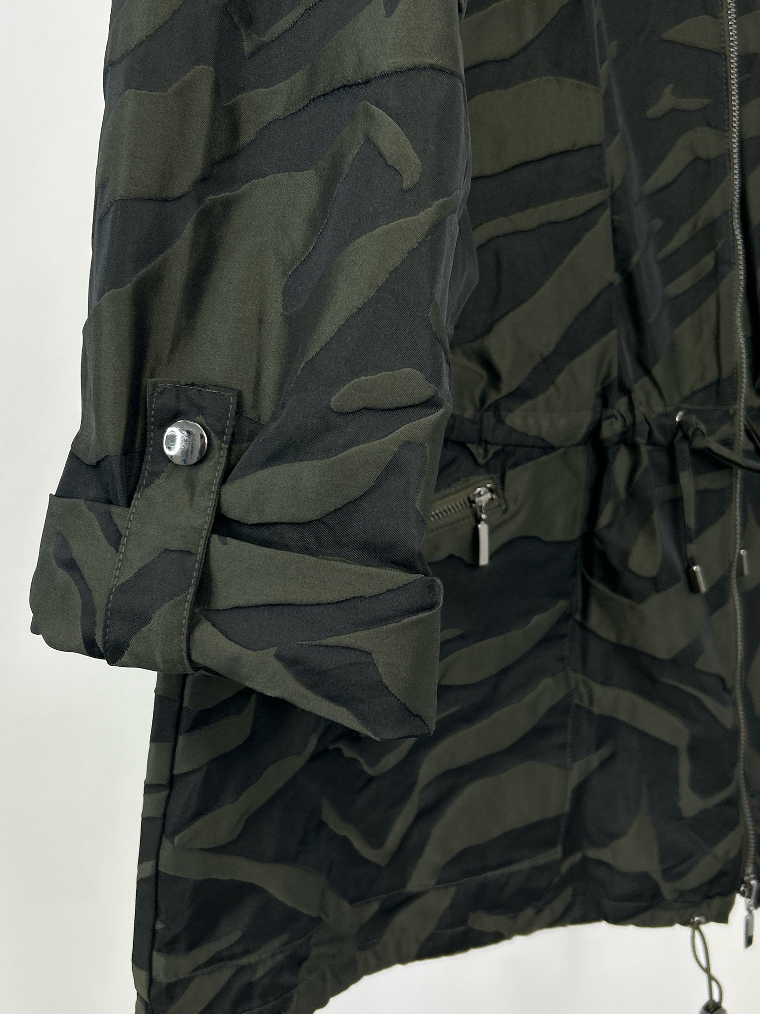 CHICO'S Size 14 Green and Black Camo Jacket