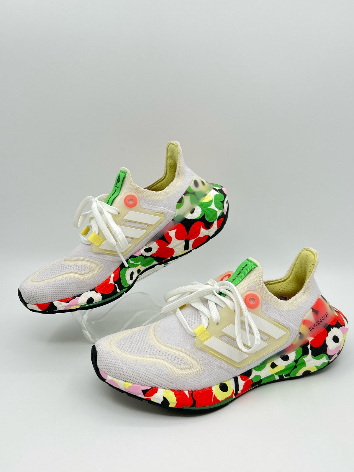 ADIDAS Size 6 White Women Sneakers