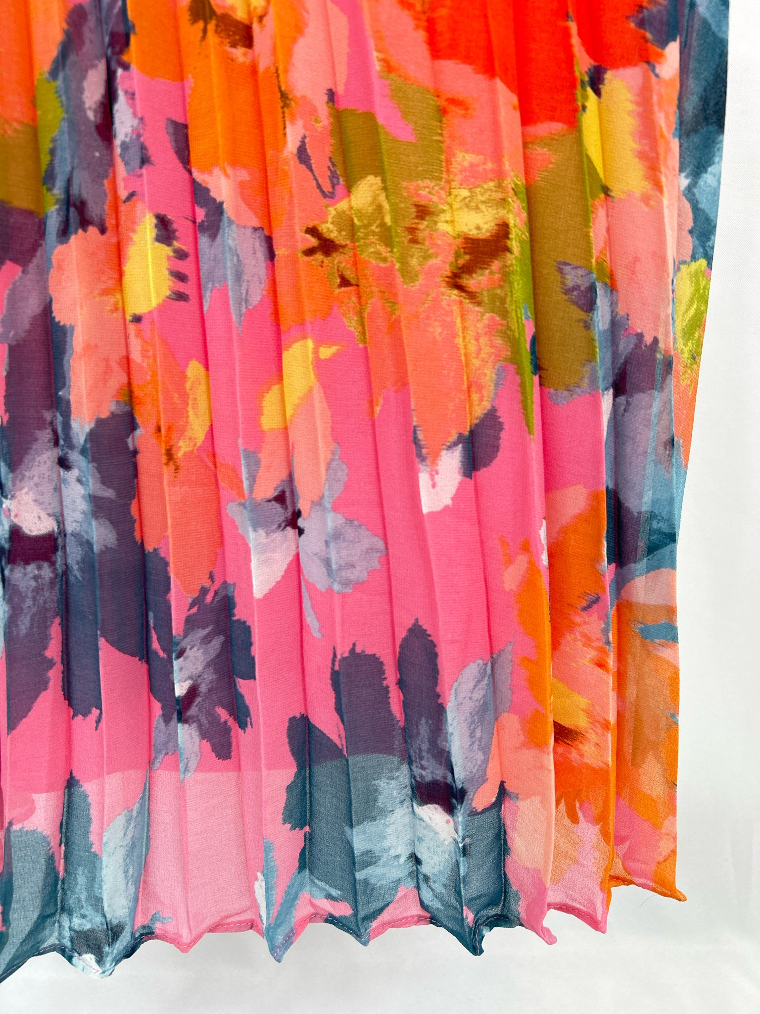 SIGNATURE BY ROBBIE BEE Size 16W Pink Print Women Dress
