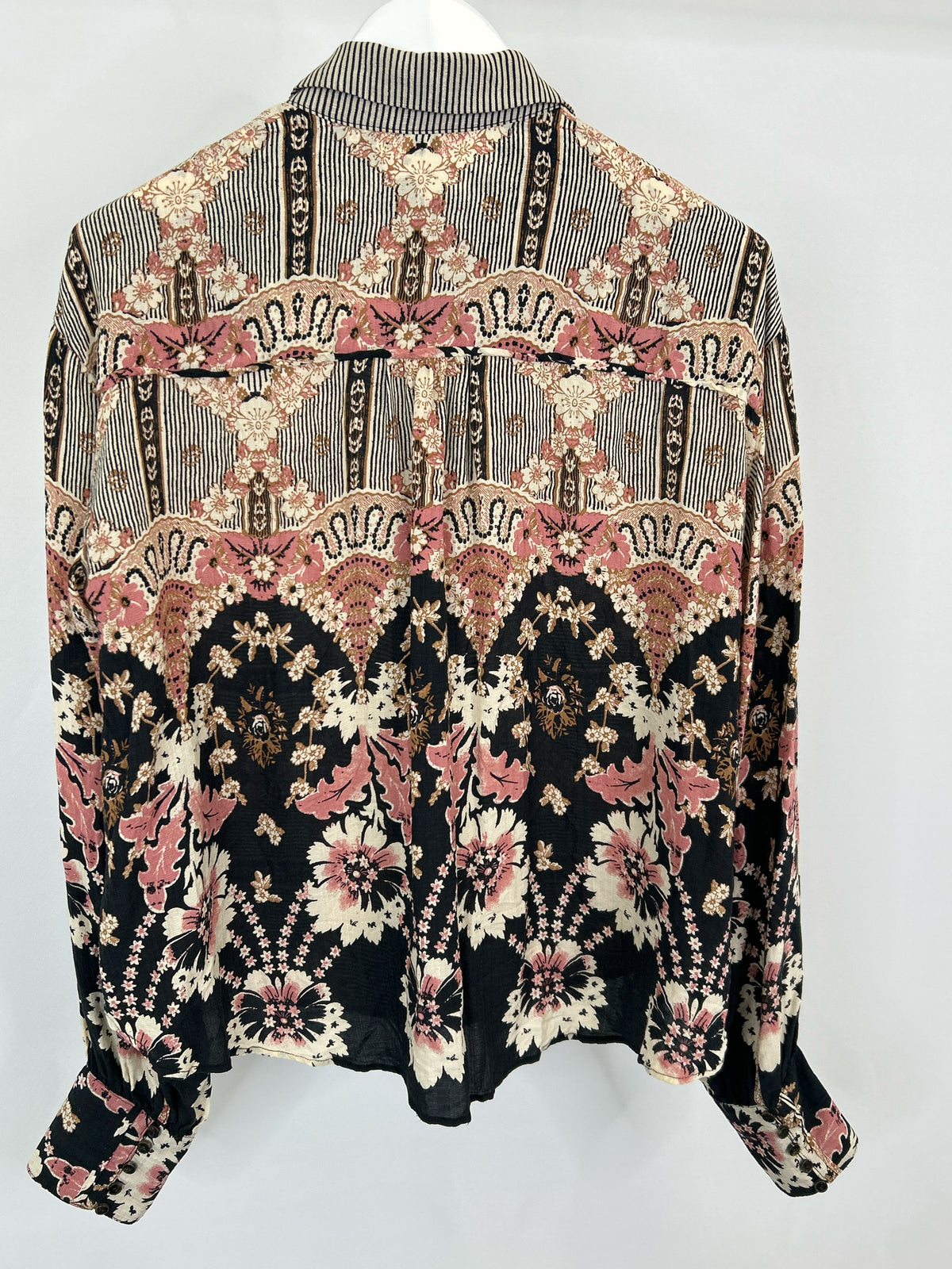 FREE PEOPLE Size M BLACK AND PINK Women Blouse
