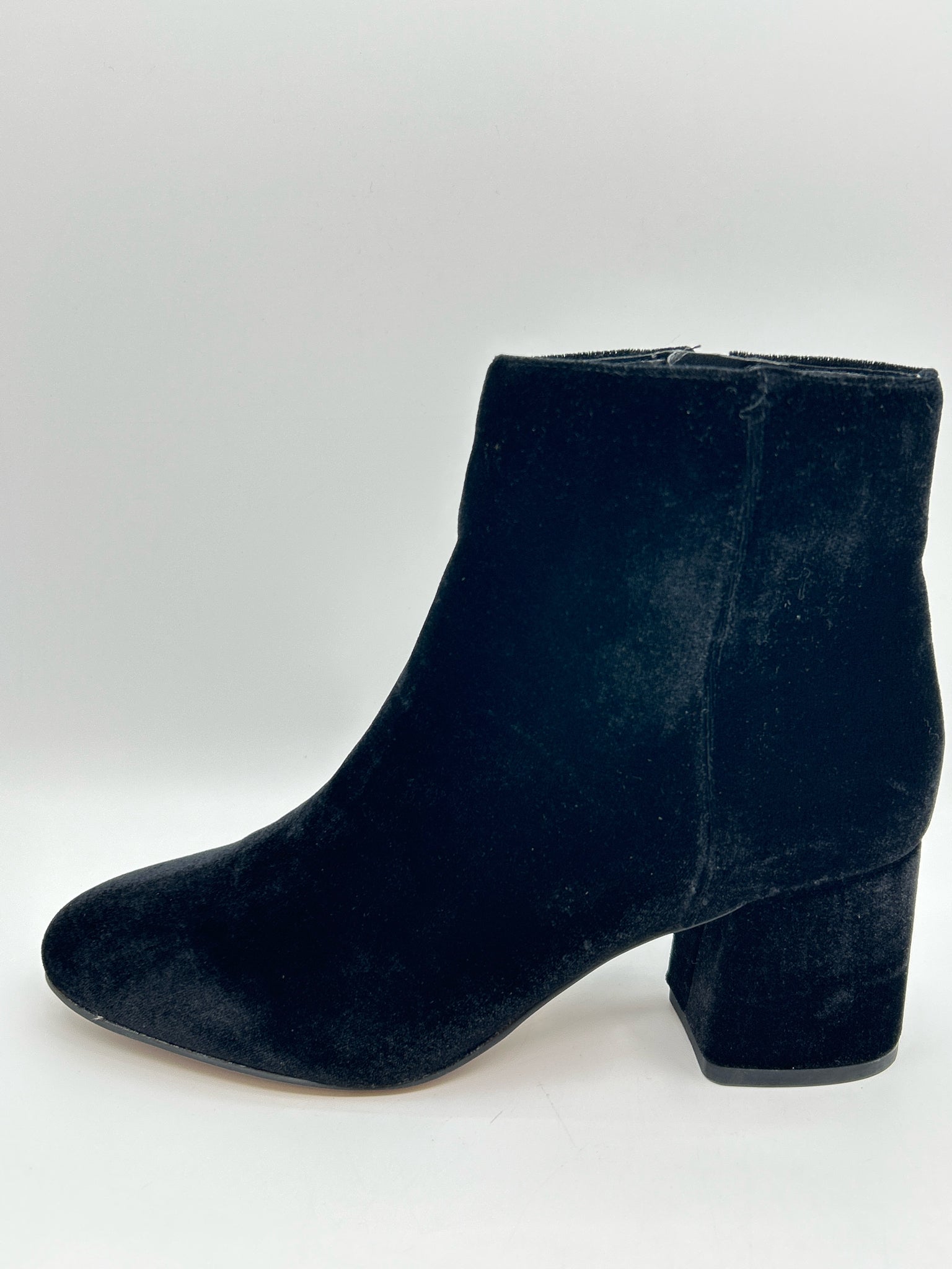 FRANCO SARTO NWOB Size 10M Black Women's Booties