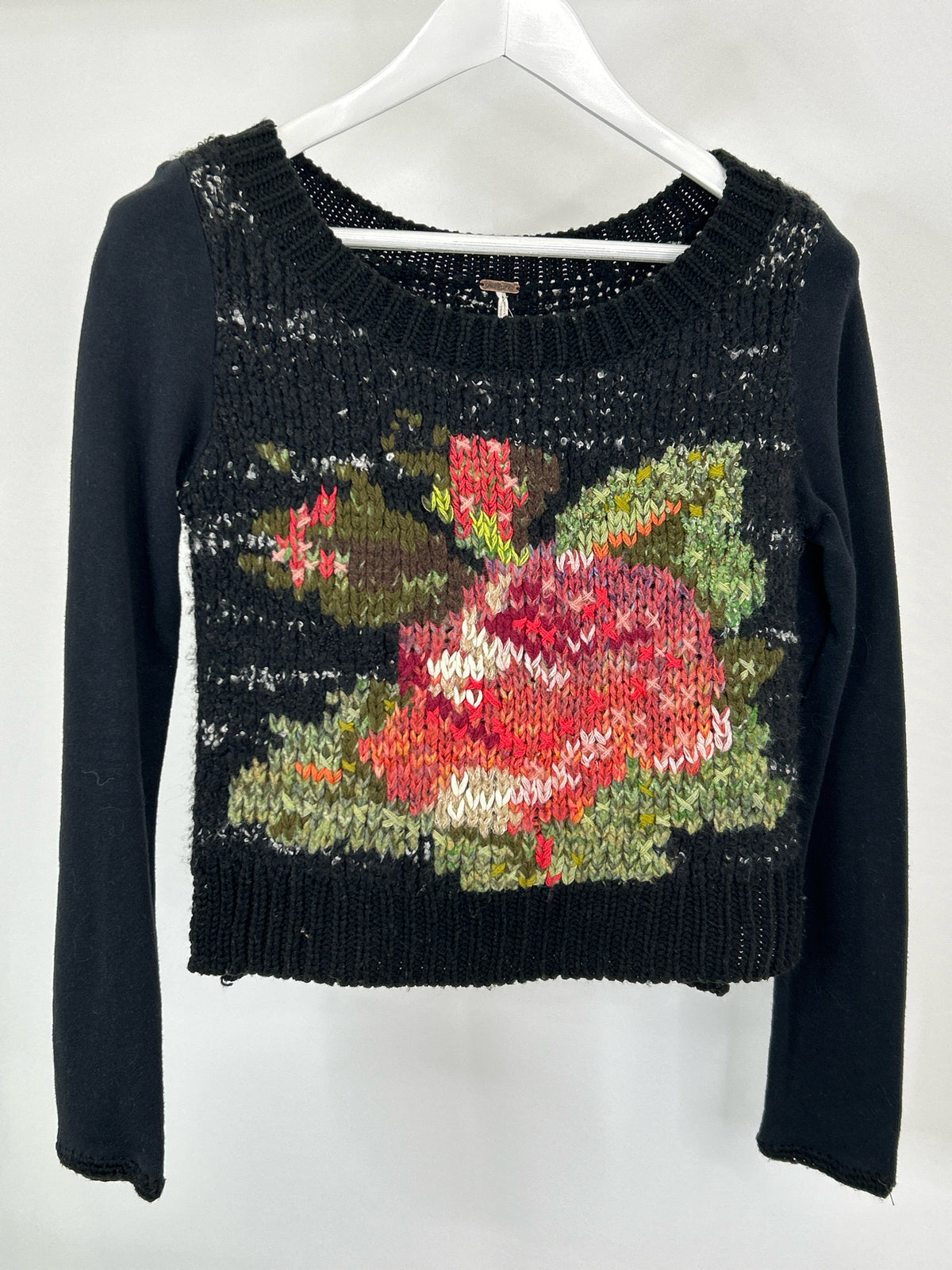 FREE PEOPLE Size S Black Print Women Sweater