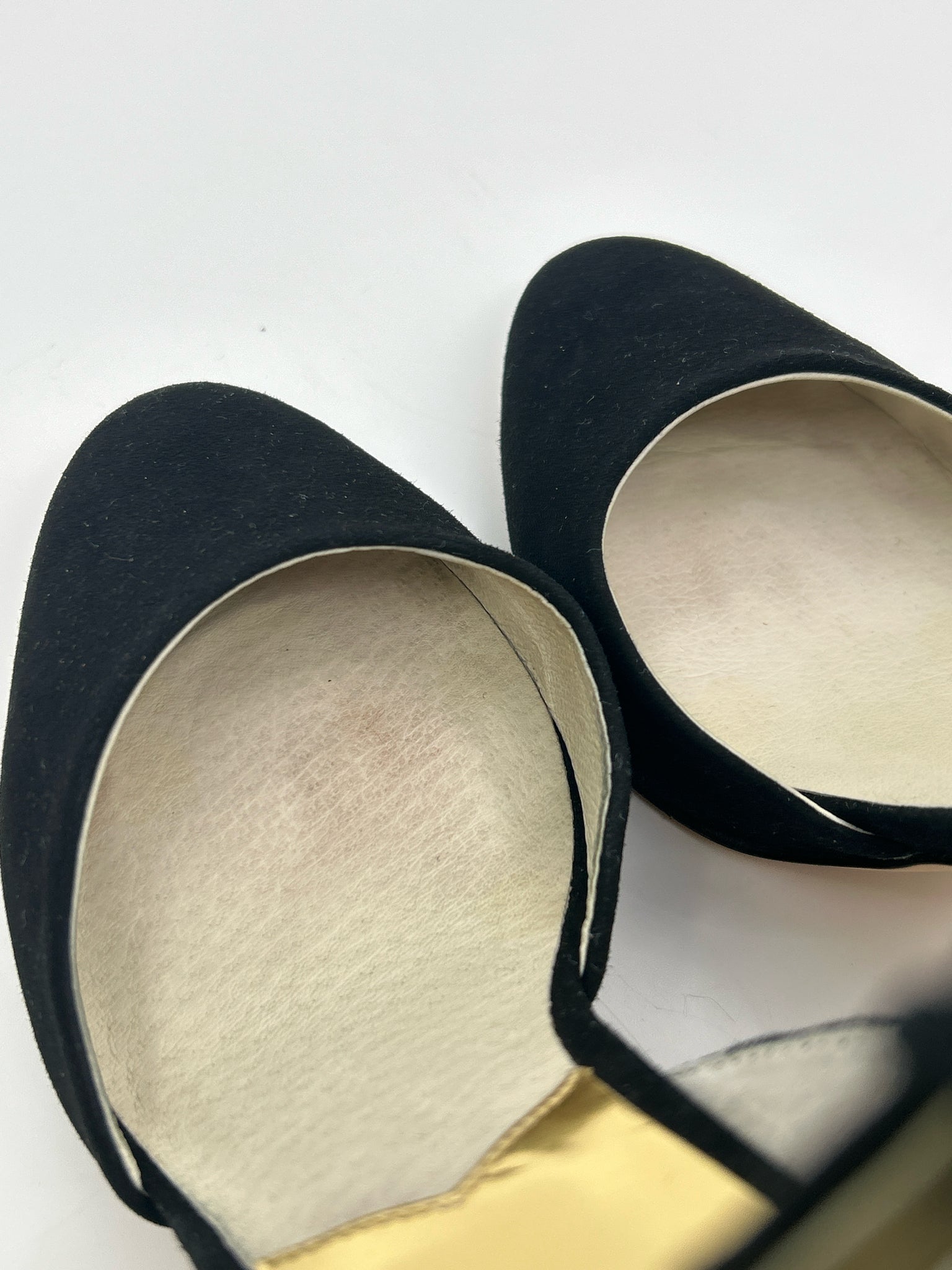 MICHAEL MICHAEL KORS Size 8.5M Black Women Pumps