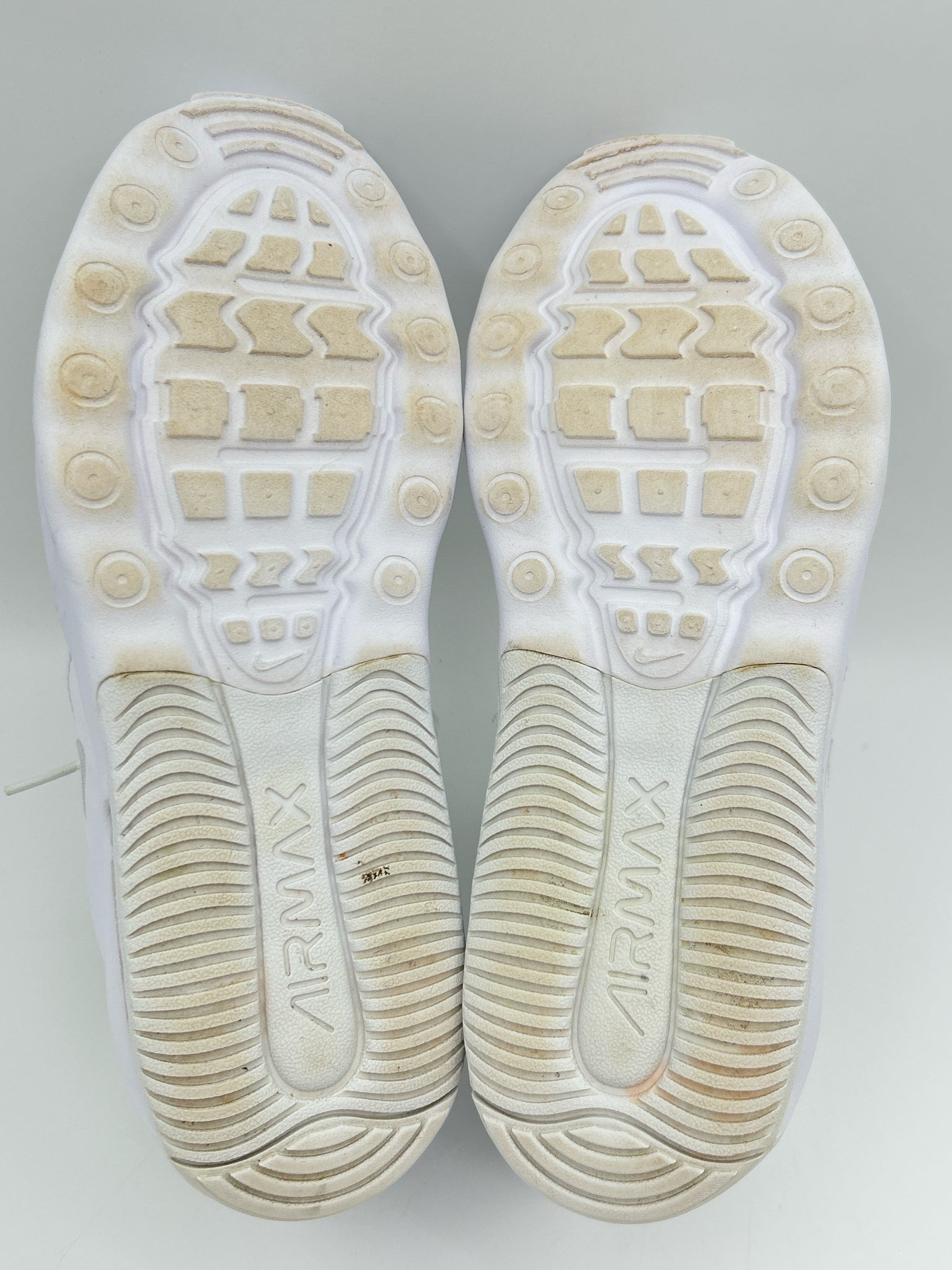 NIKE Size 10 White Women Sneakers