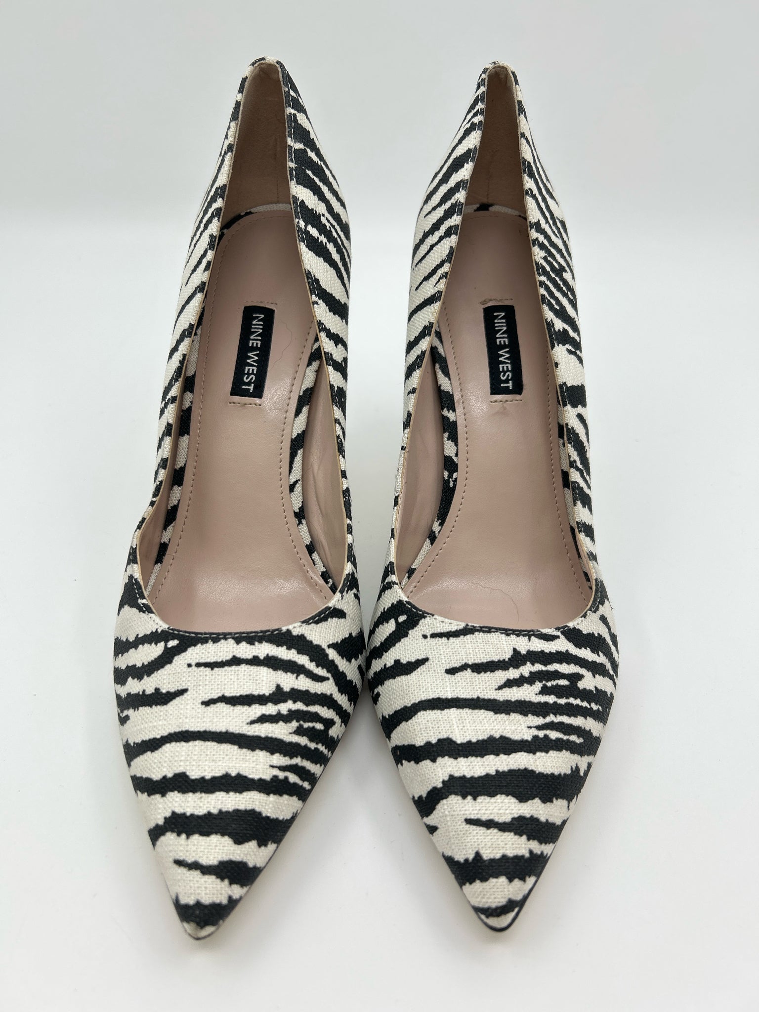 NINE WEST Size 11M Black & White Women Pumps