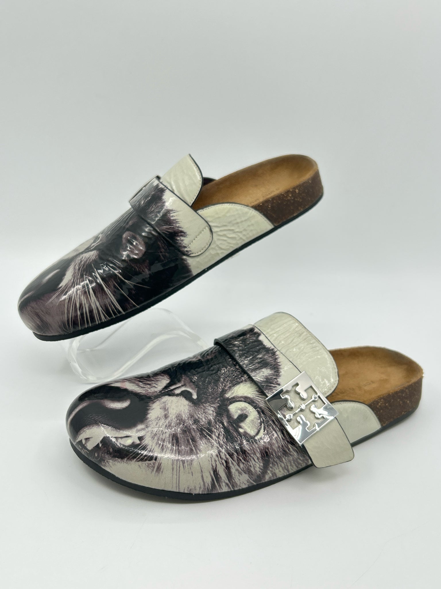 TORY BURCH Size 8M Black Print Women Flats
