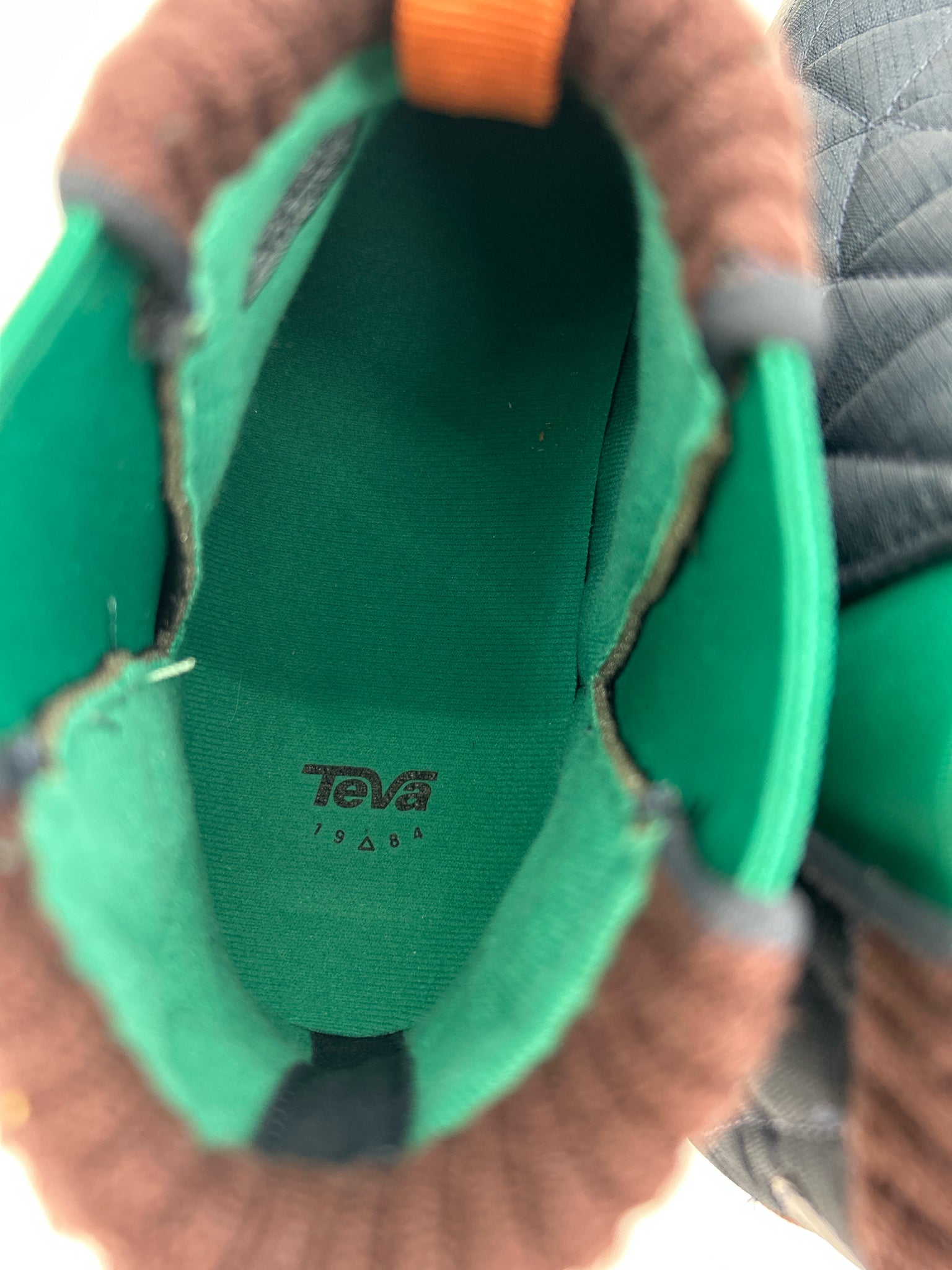 TEVA NWOB Size 10 Navy Women Shoes