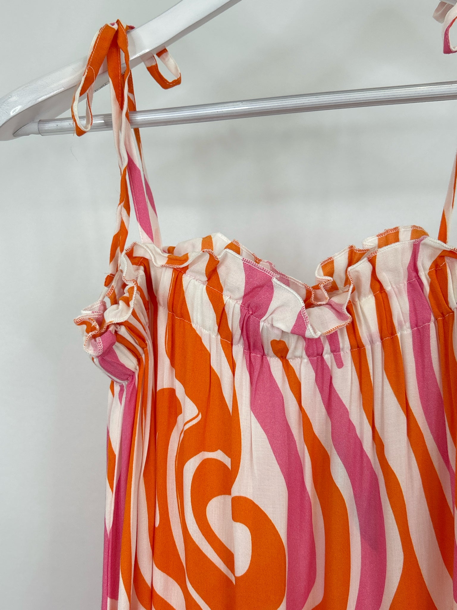TOP IT OFF NWT Size M/L ORANGE AND PINK Women Dress
