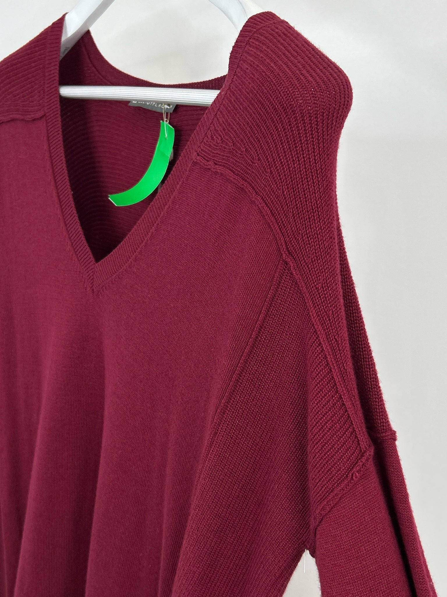 ELLIOTT LAUREN Size S/M Burgundy Women's Sweater
