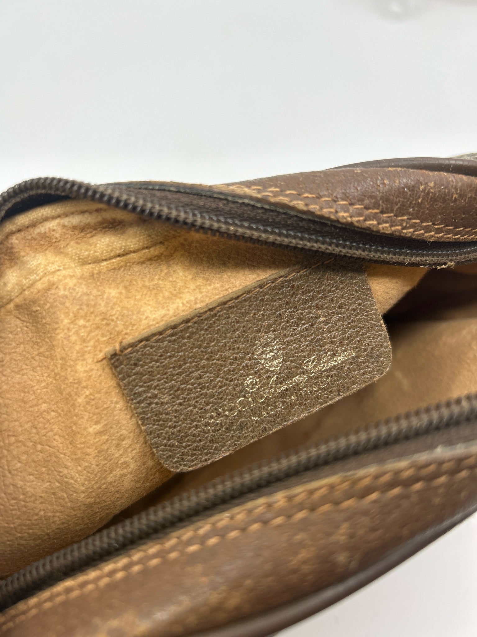 GUCCI Brown Monogram Women Purse