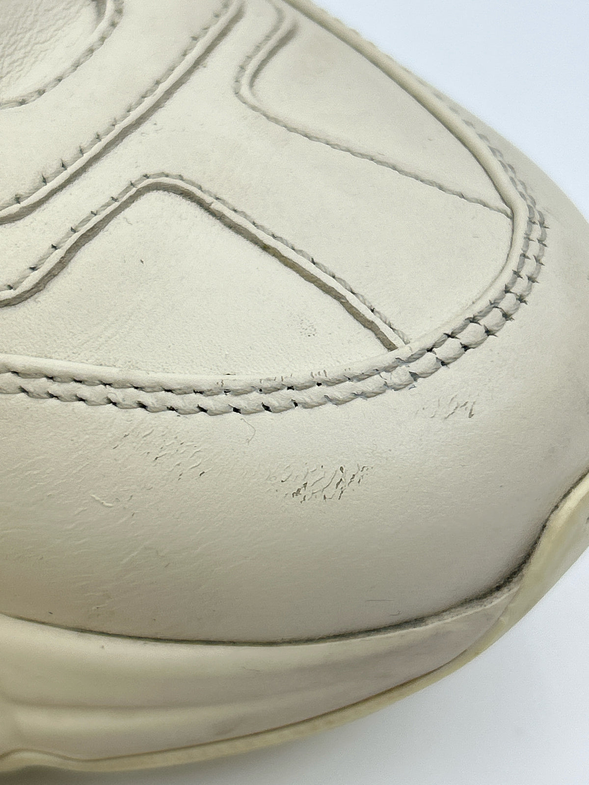 GUCCI Size 37/7 Ivory Women Sneakers