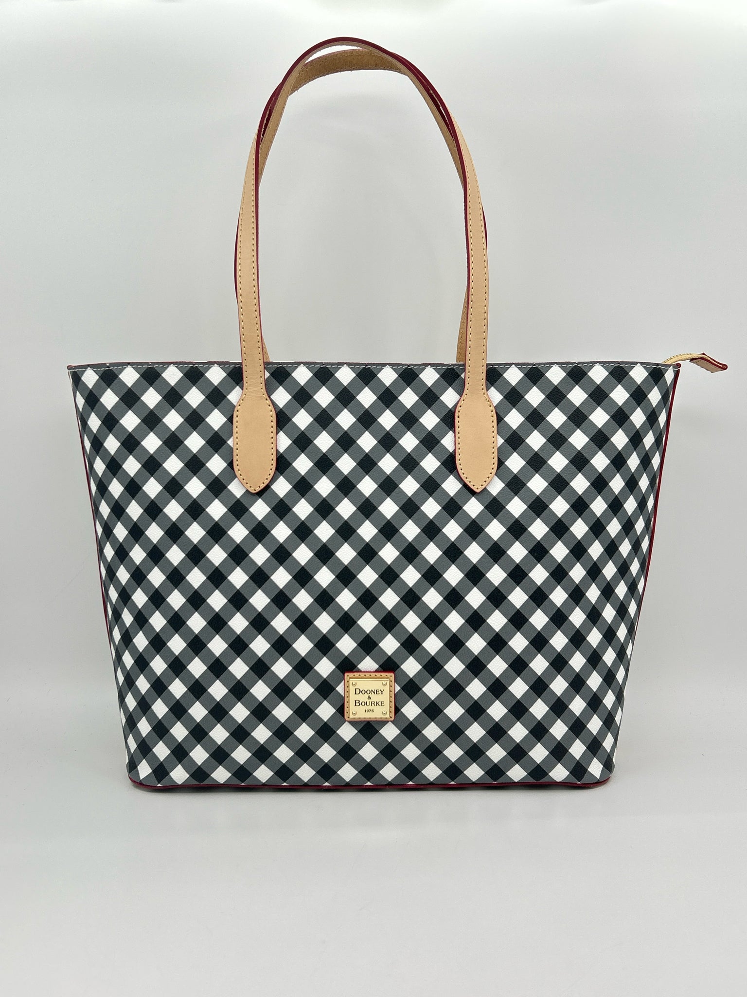 DOONEY & BOURKE Black and White Women Tote