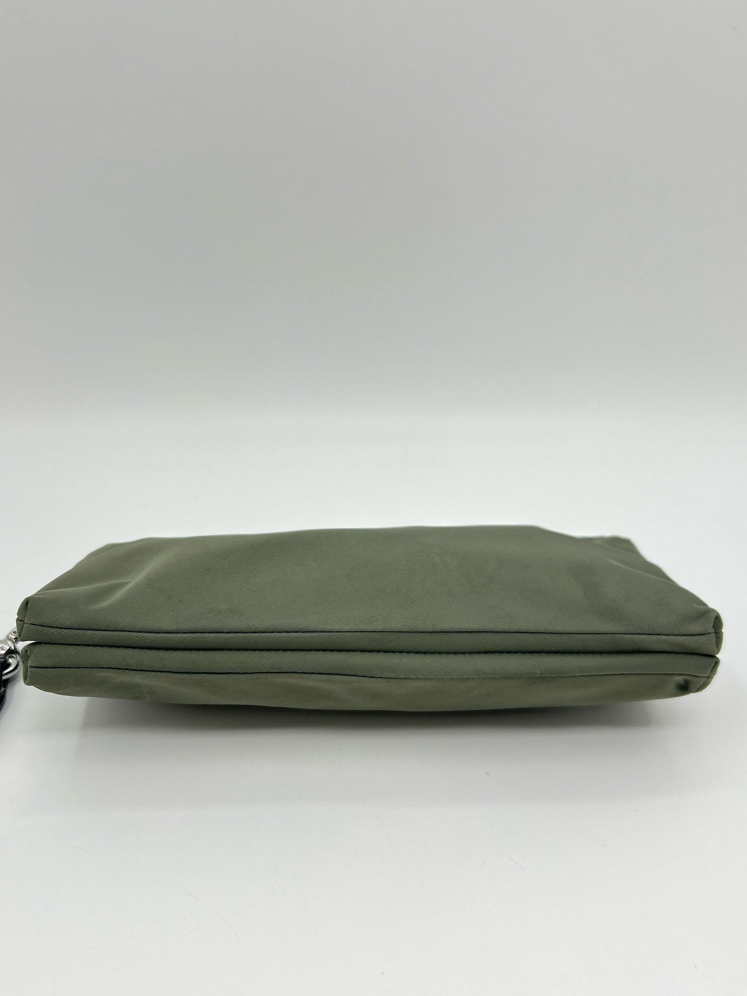 LULULEMON Olive Green Women Wristlet