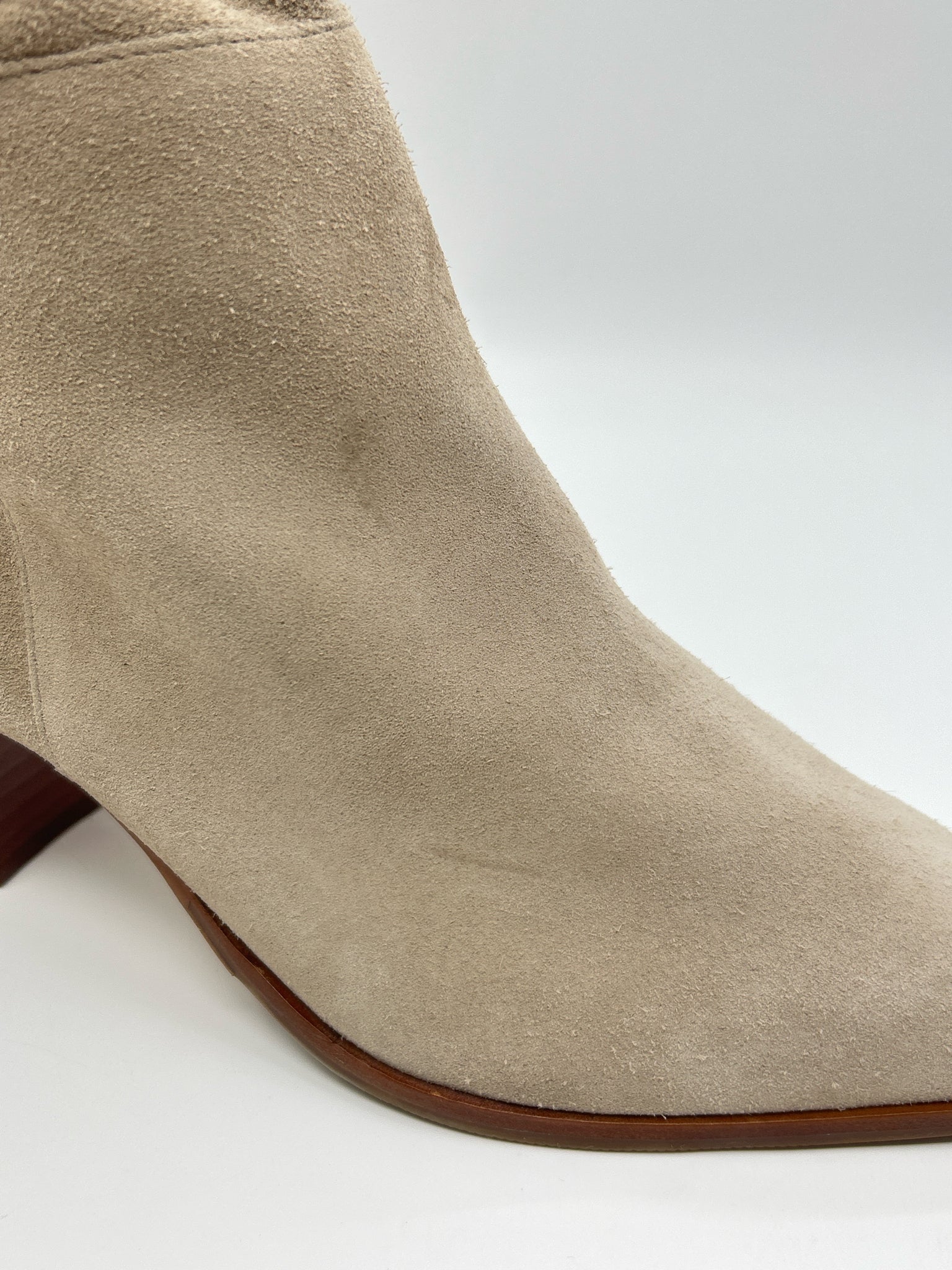 BERNARDO Size 9M SAND Women Boots