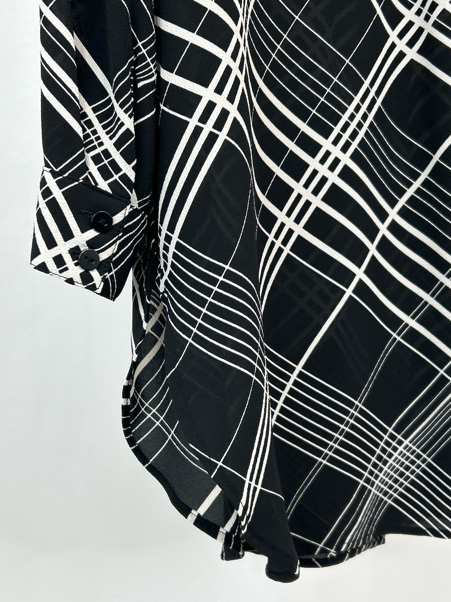 CHICO'S Size 12 Black and White Women Tunic
