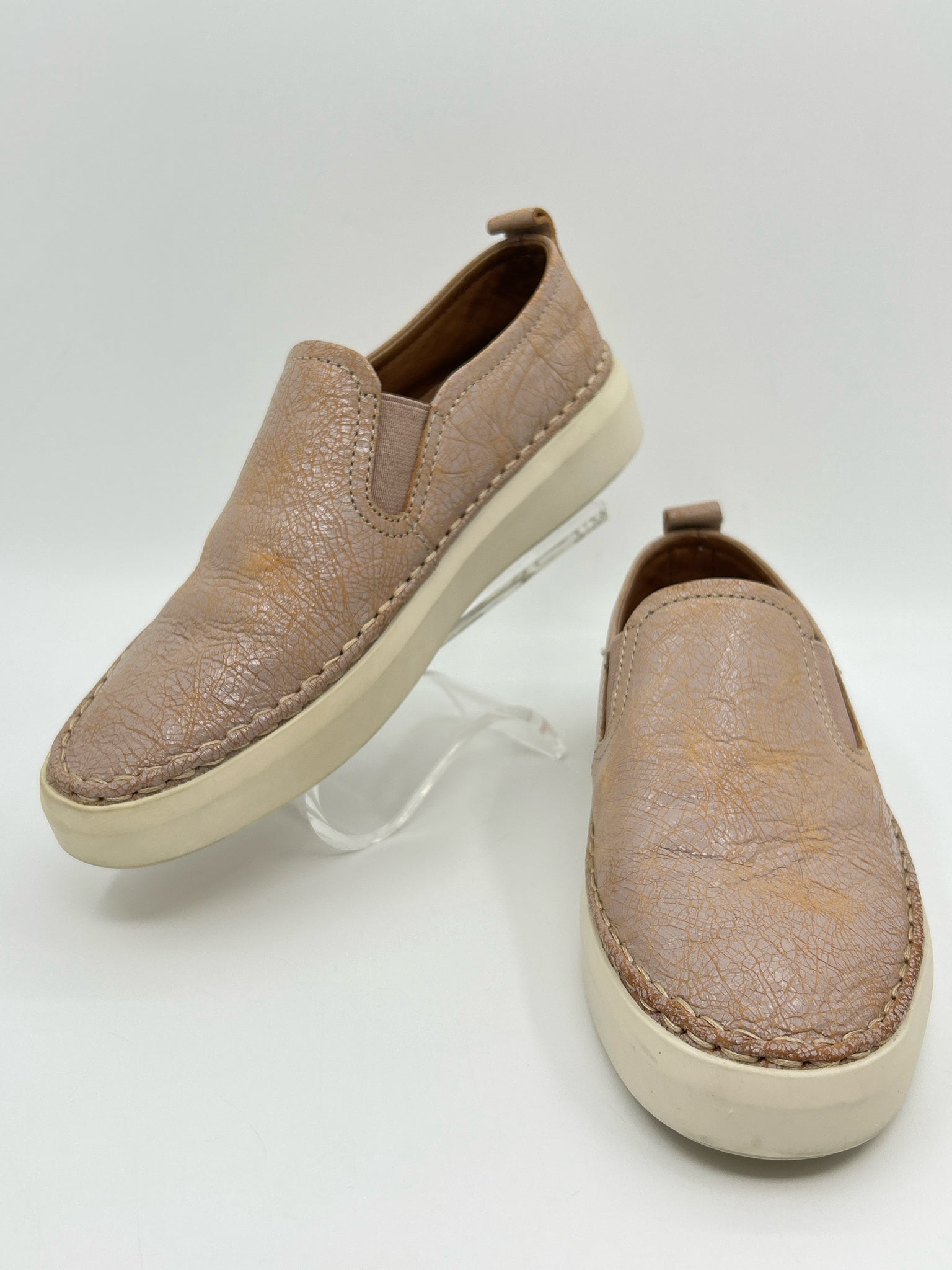 FRYE Size 7.5M Lilac Women Flats