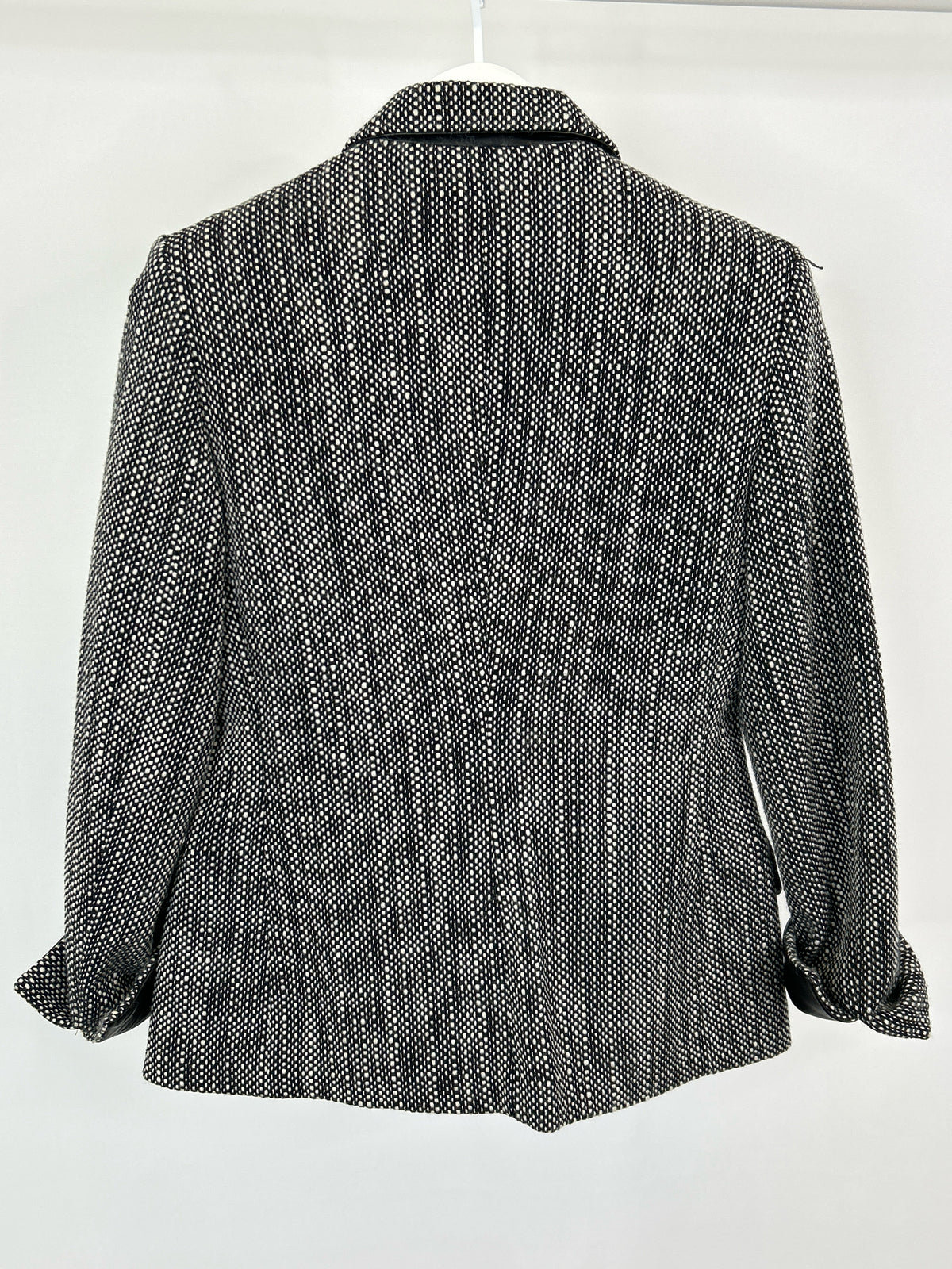 PETER NYGARD Size 6 Black and White Women Blazer