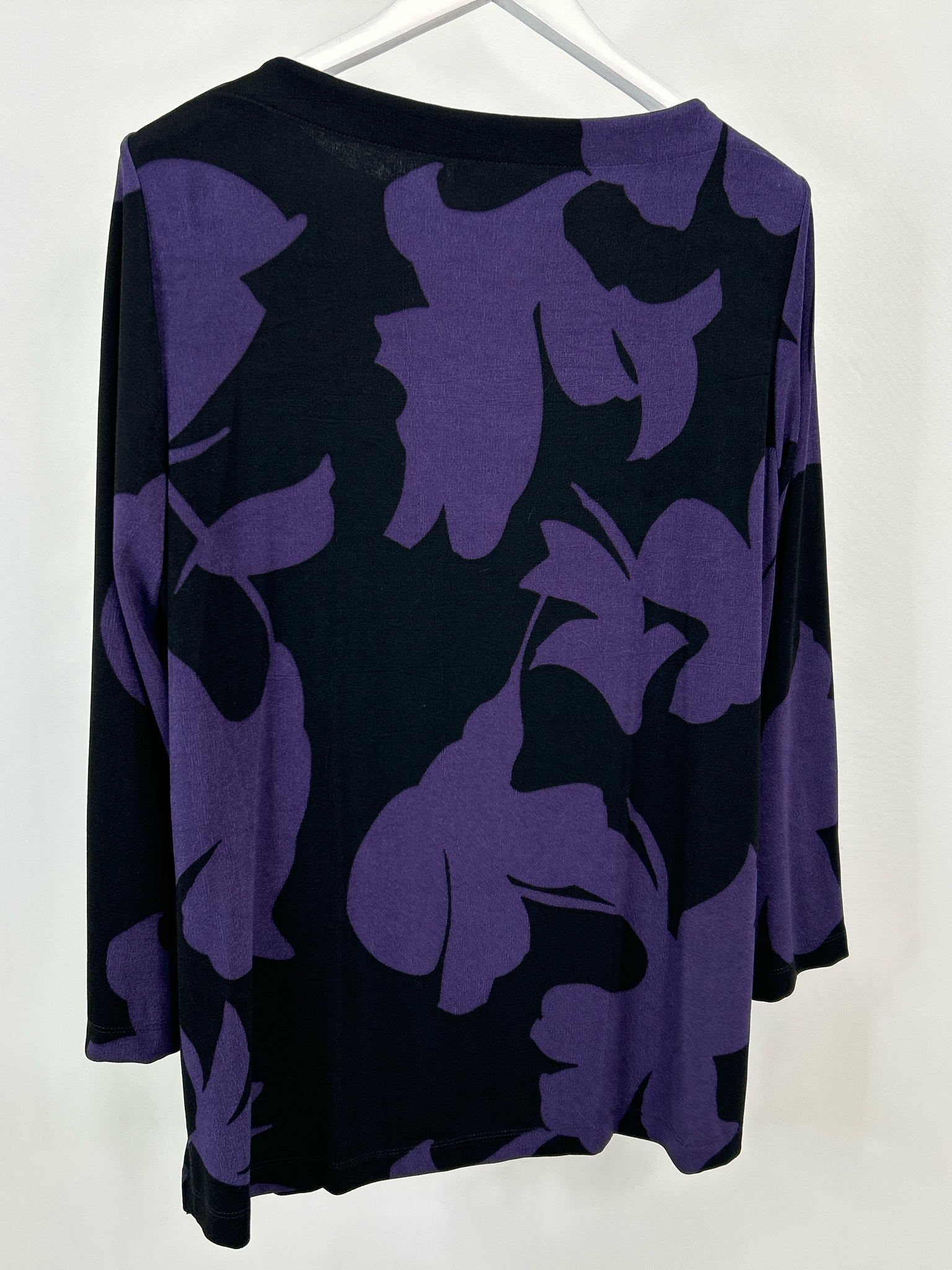 CHICO'S Size XL Purple and Black Women Top NWT
