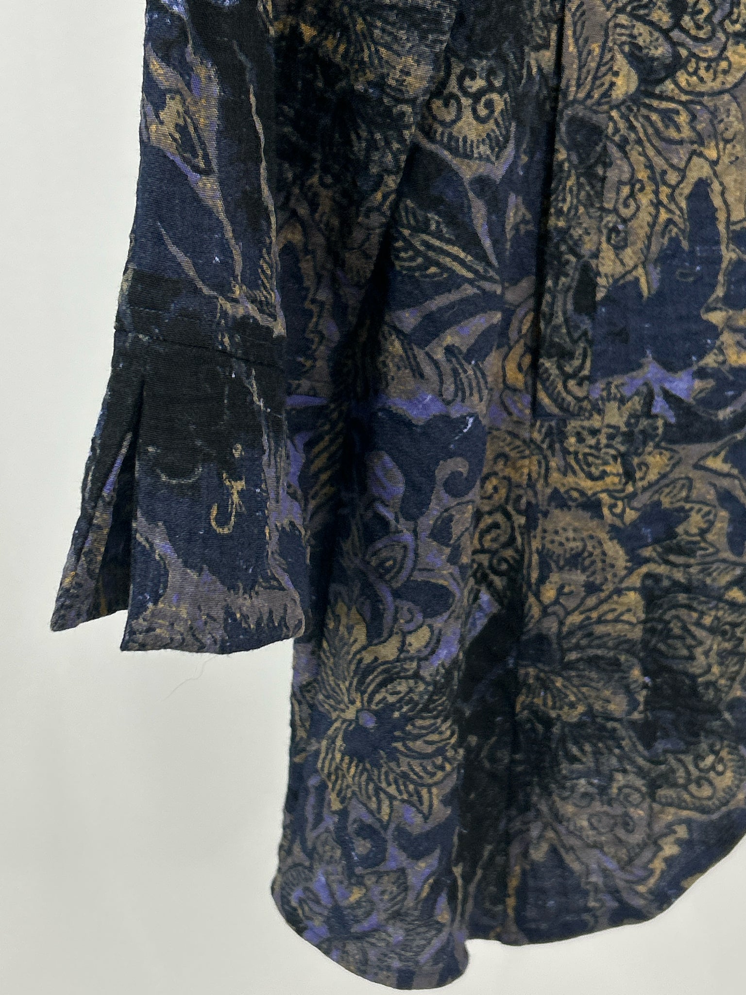 HABITAT Size S Blue Print Women Shirt NWT