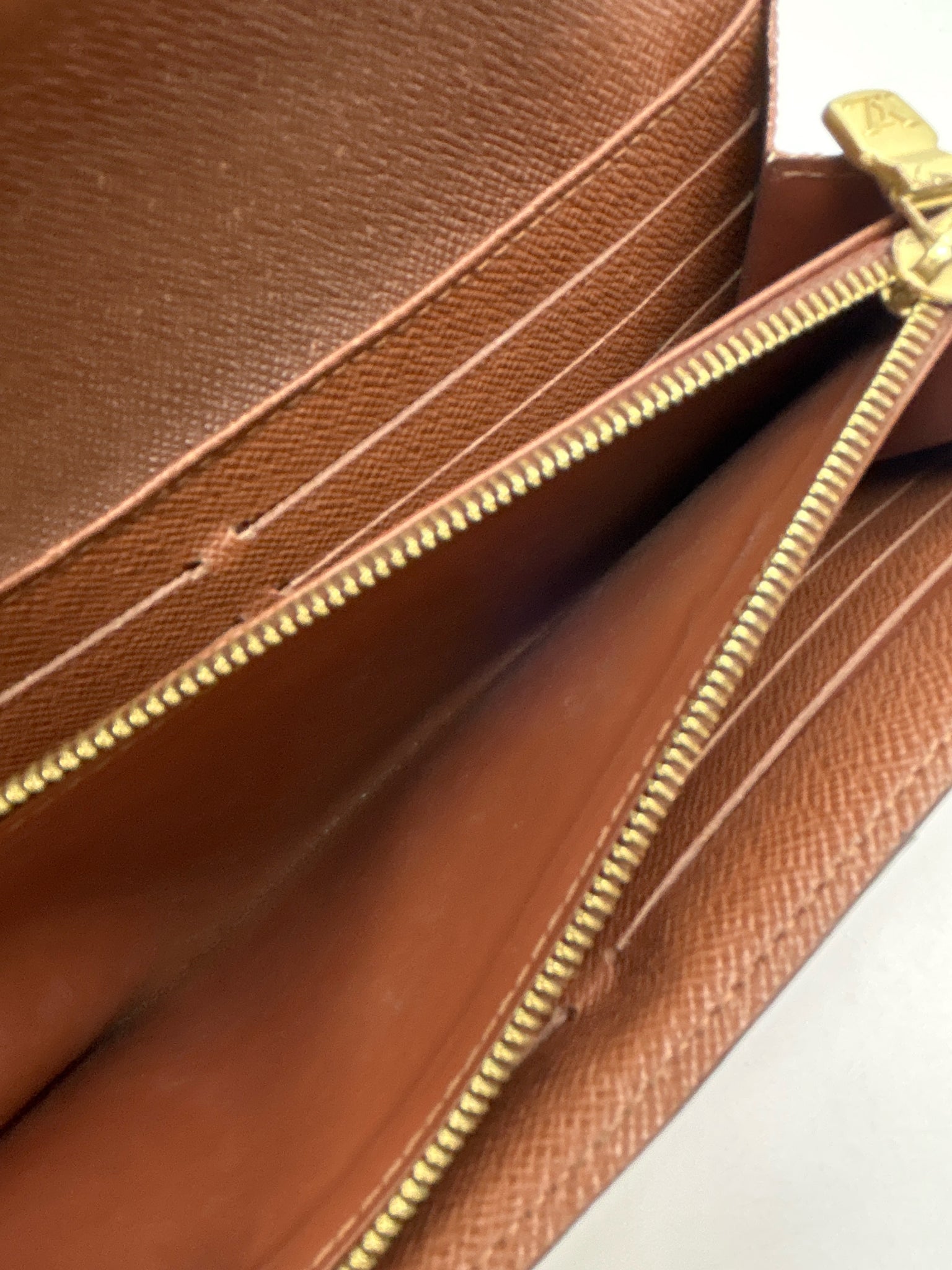 LOUIS VUITTON BROWN MONOGRAM Women Wallet