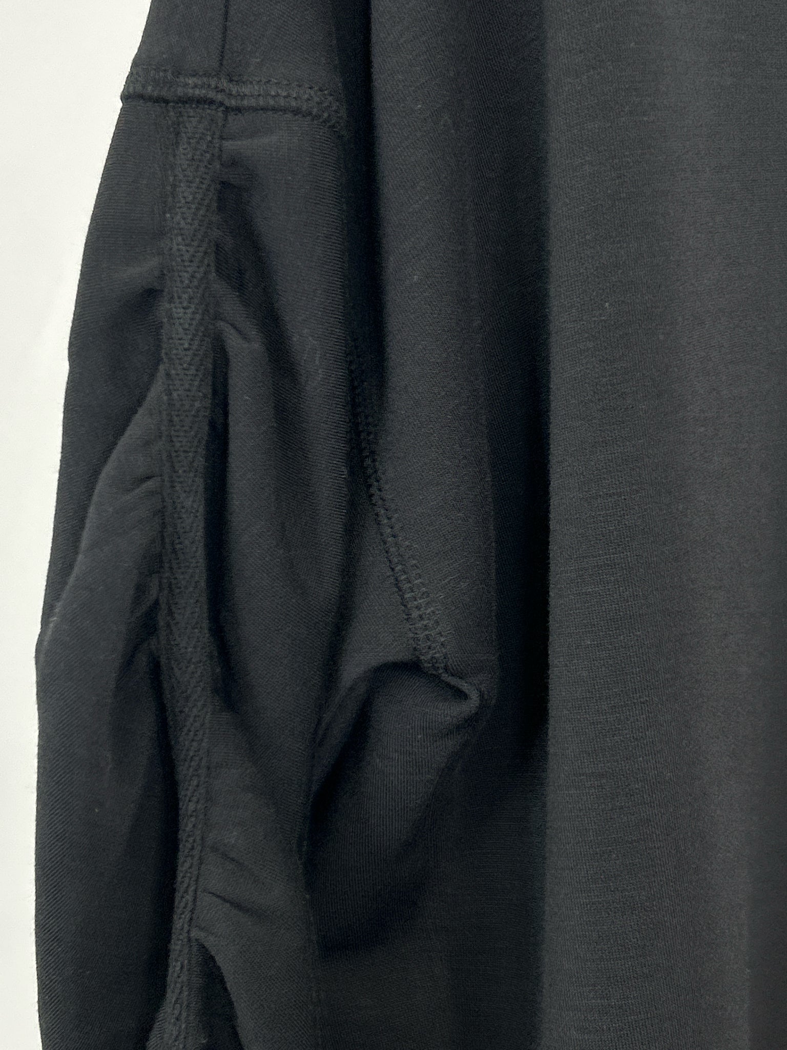 OLIVIA BY HABITAT CLOTHES Size S Black Women Pullover