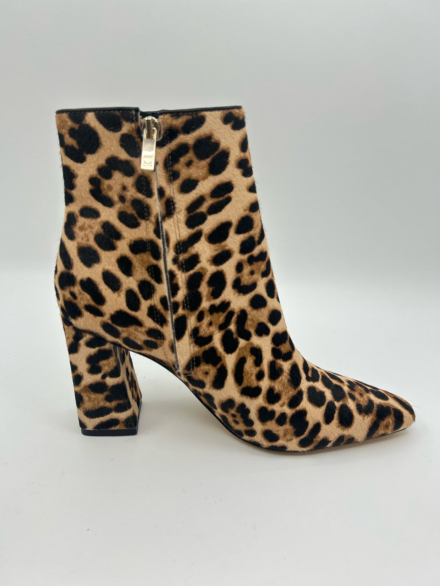 MARC FISHER Size 9M Brown Print Women Booties