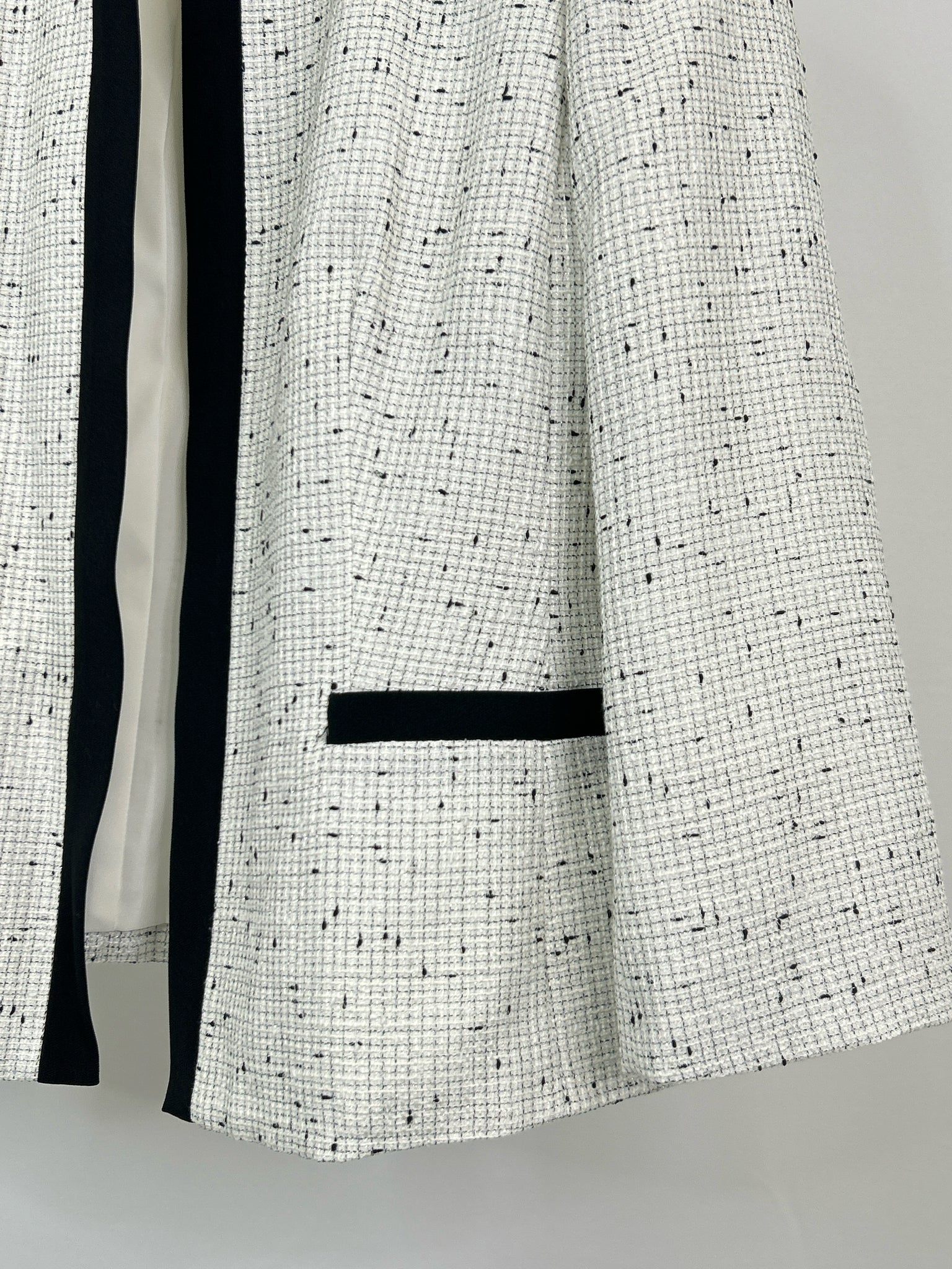 KASPER Size 16 White Women Blazer