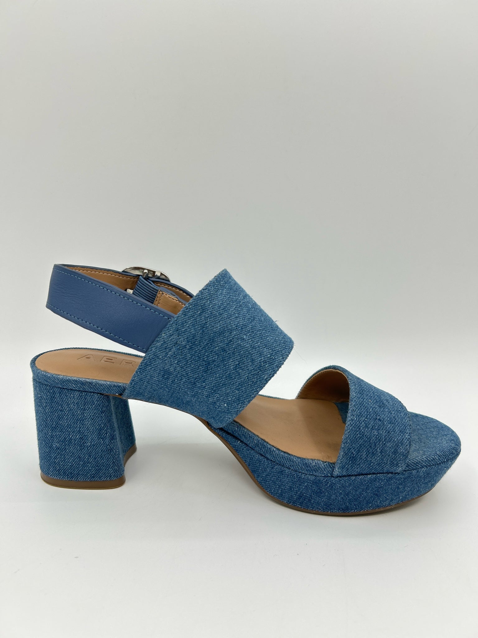 AEROSOLES Size 7.5 BLUE DENIM Women's Sandal