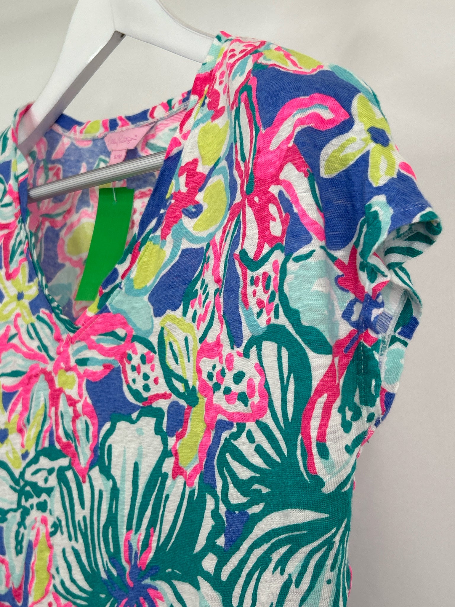 LILLY PULITZER Size S/M BLUE AND PINK Women T-shirt