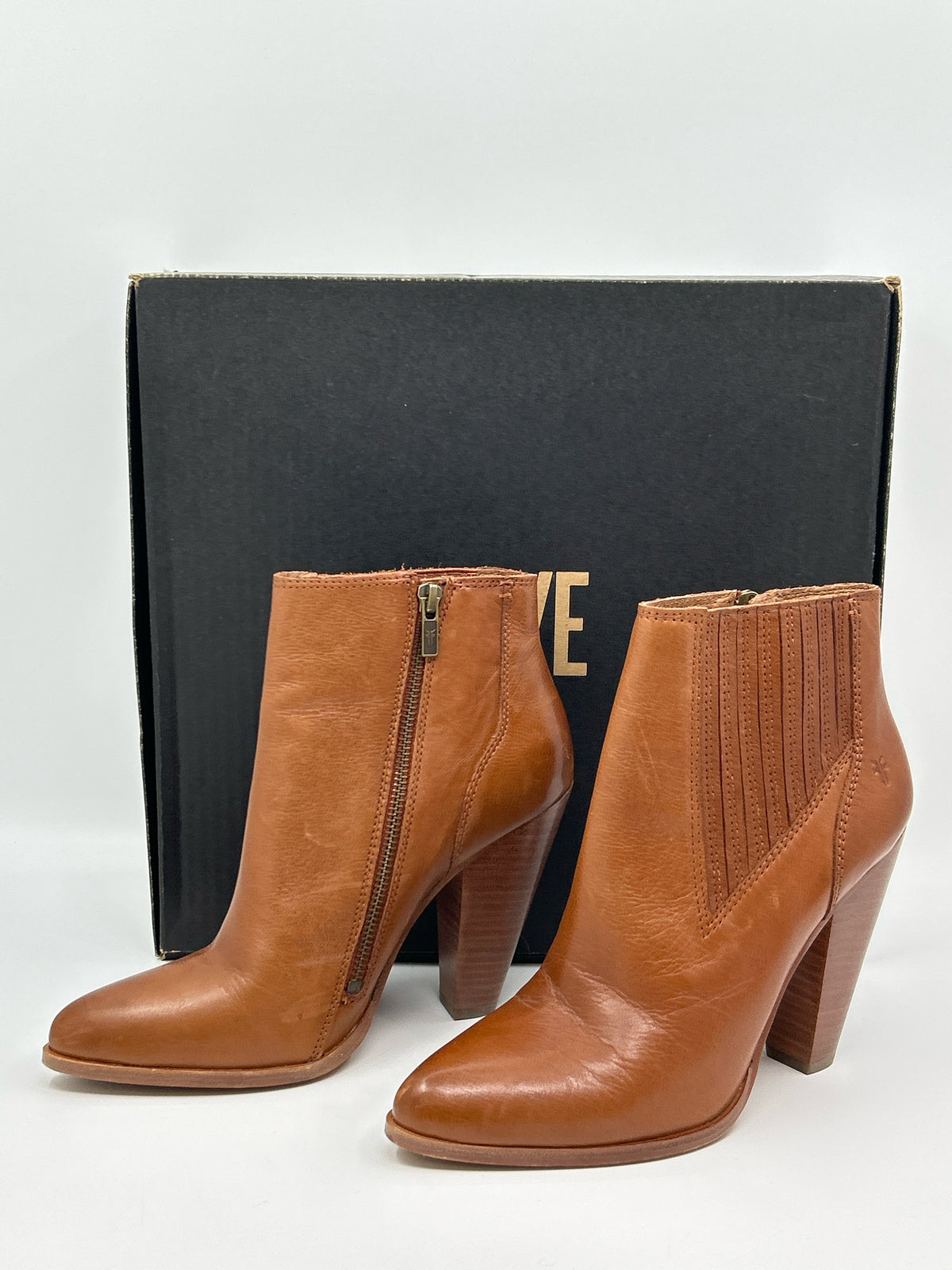 FRYE Size 9M Brown Women Booties