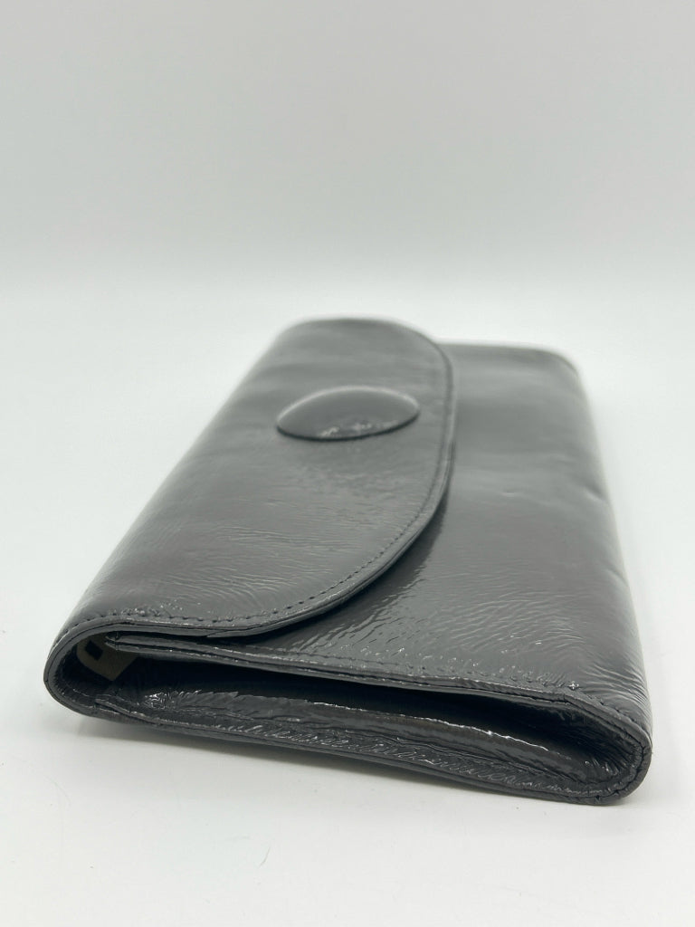 HOBO Women's Patent Leather Clutch