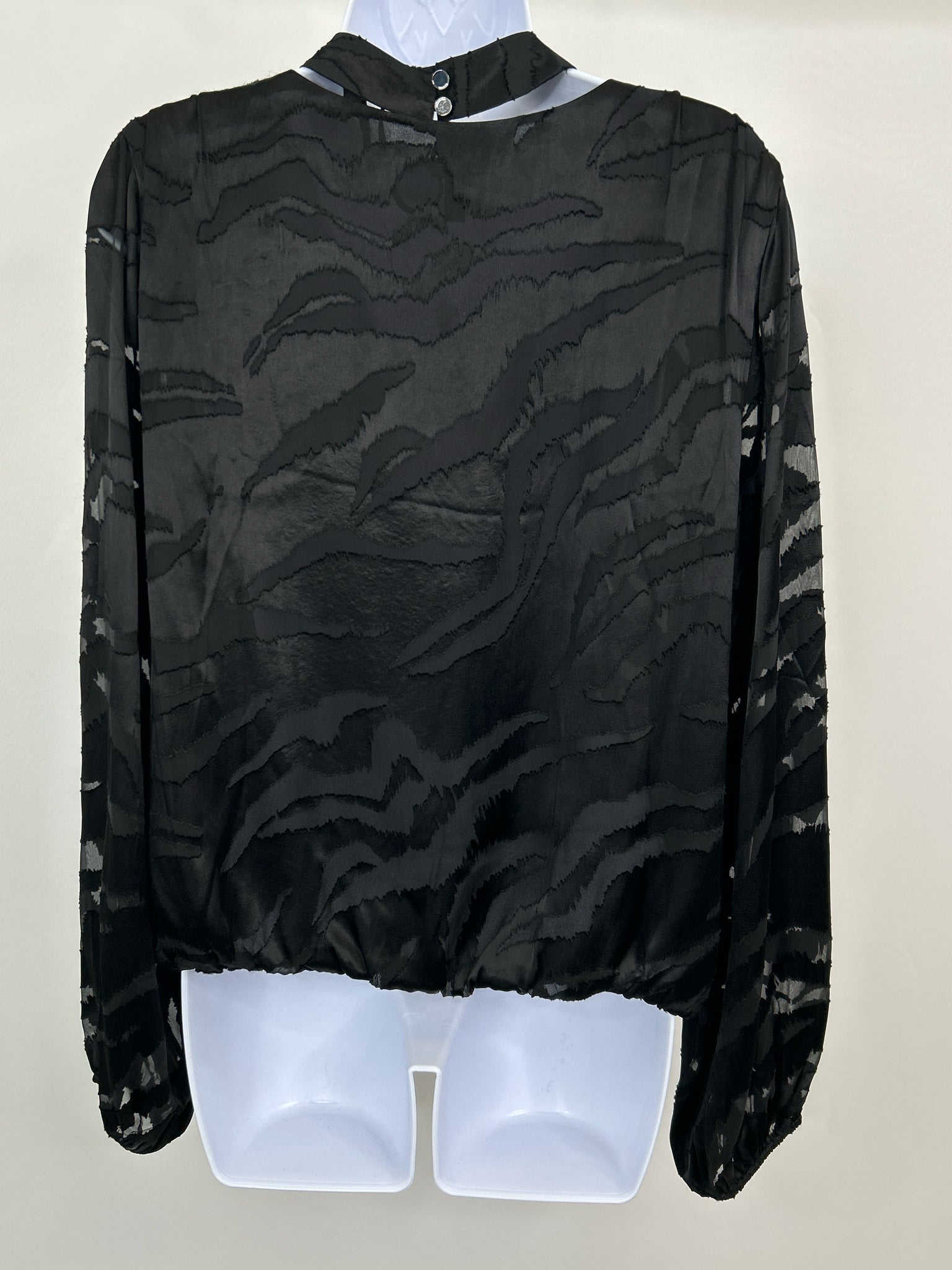 White House Black Market Size M Black Women Top NWT