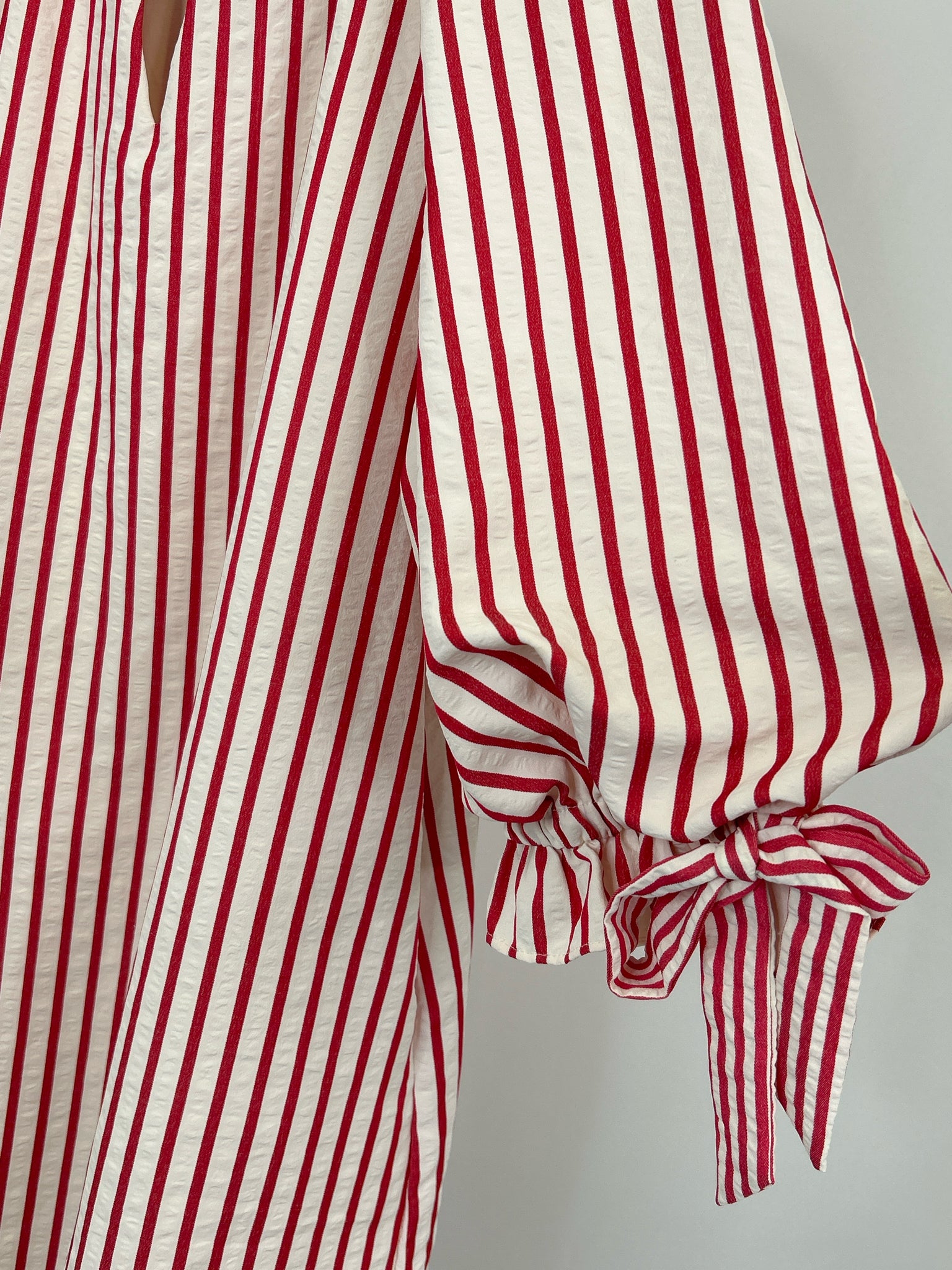 ENTRO Size M WHITE AND RED Women Dress