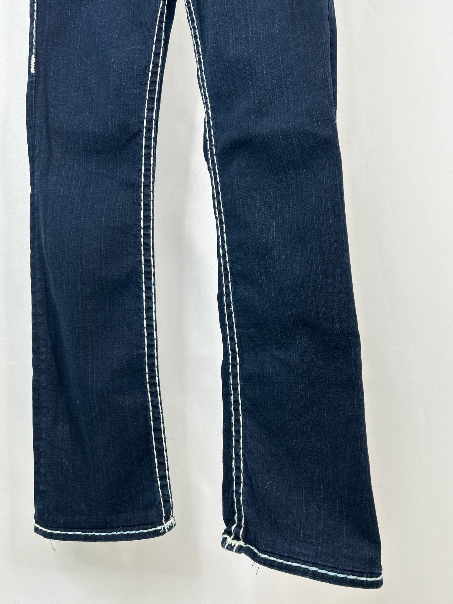 TRUE RELIGION Size 29/8 BLUE DENIM Women jeans