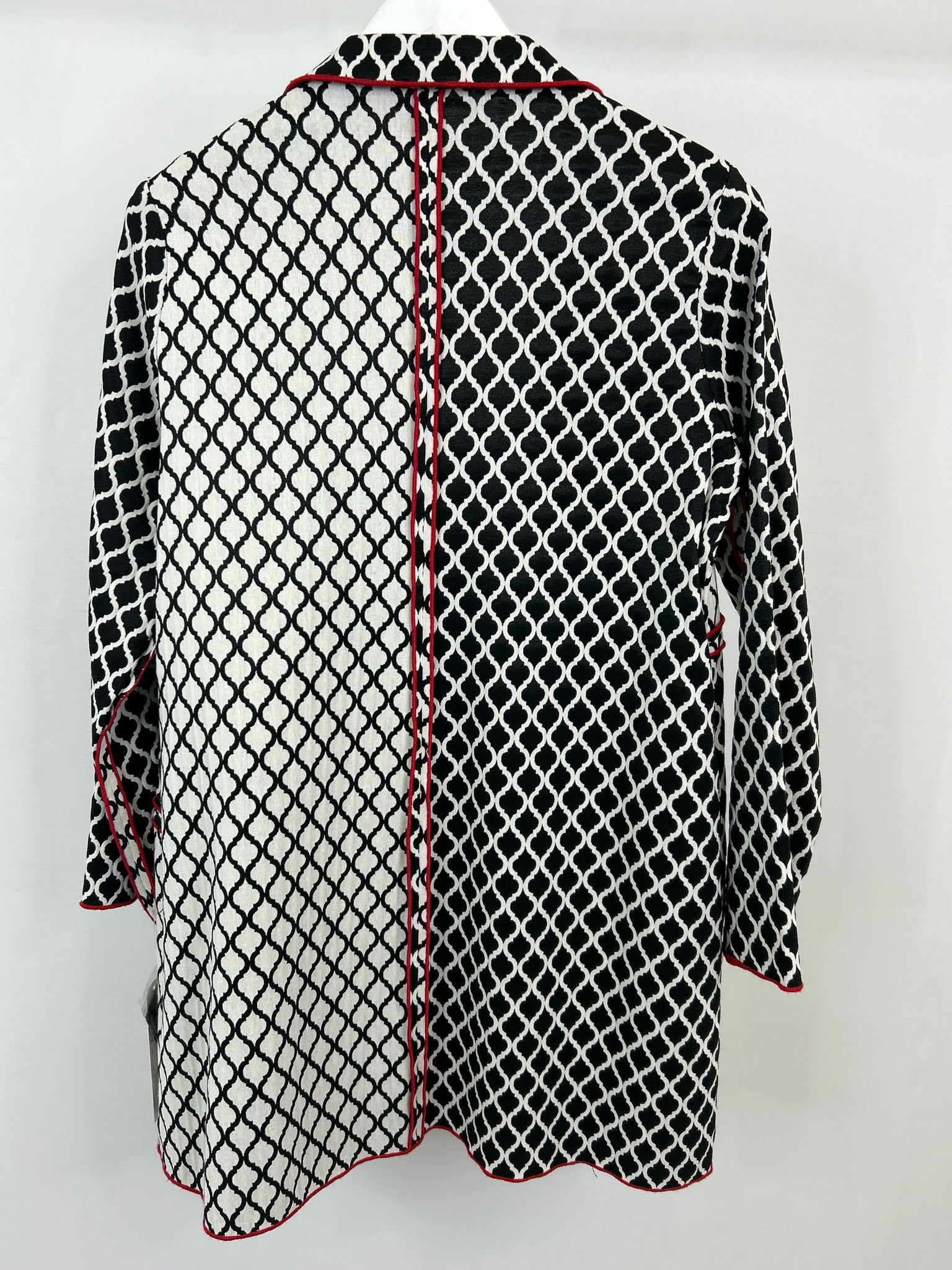 IC BY CONNIE K Size M Black & White Women Jacket NWT