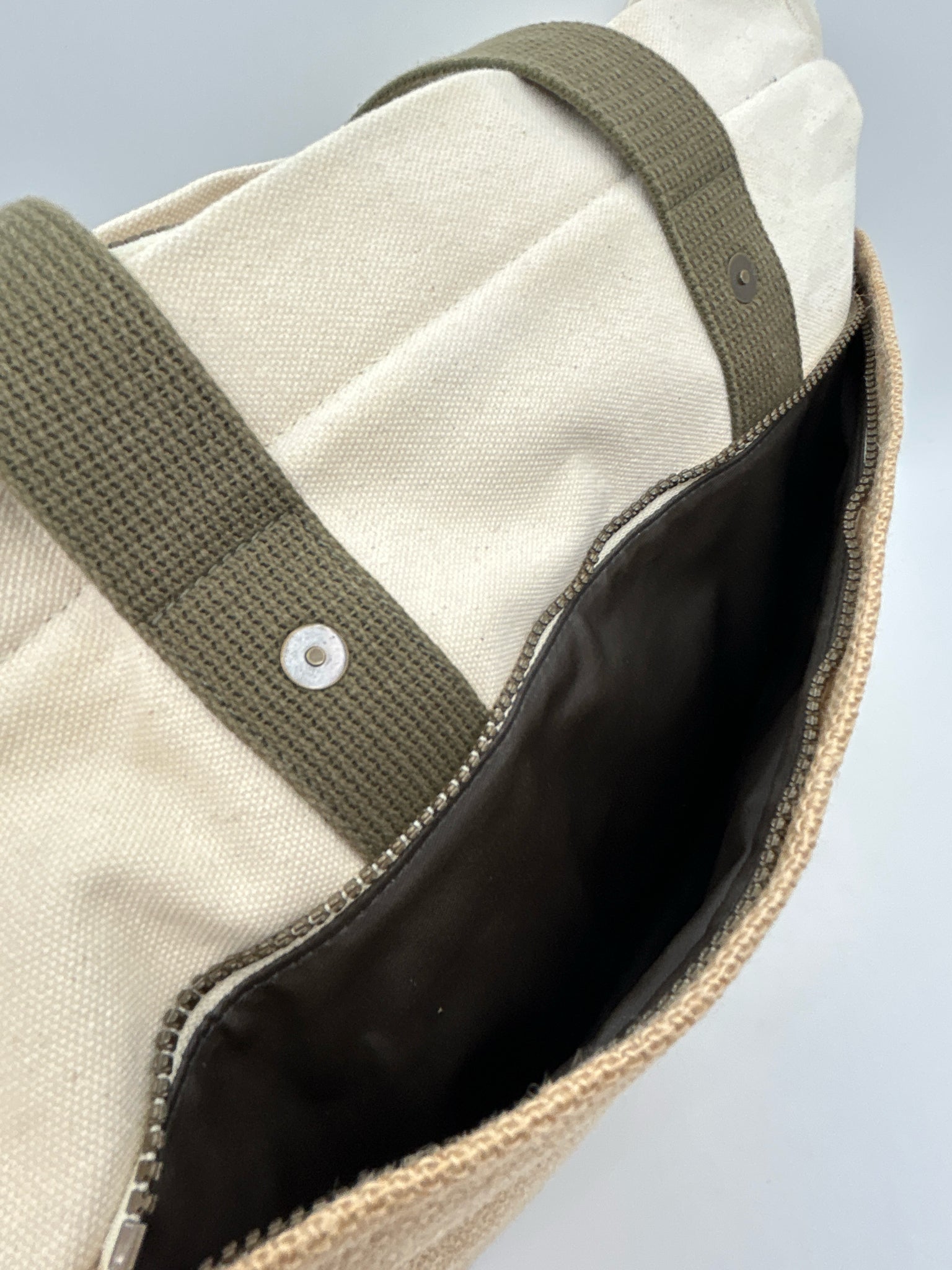 FEED Beige Women Tote