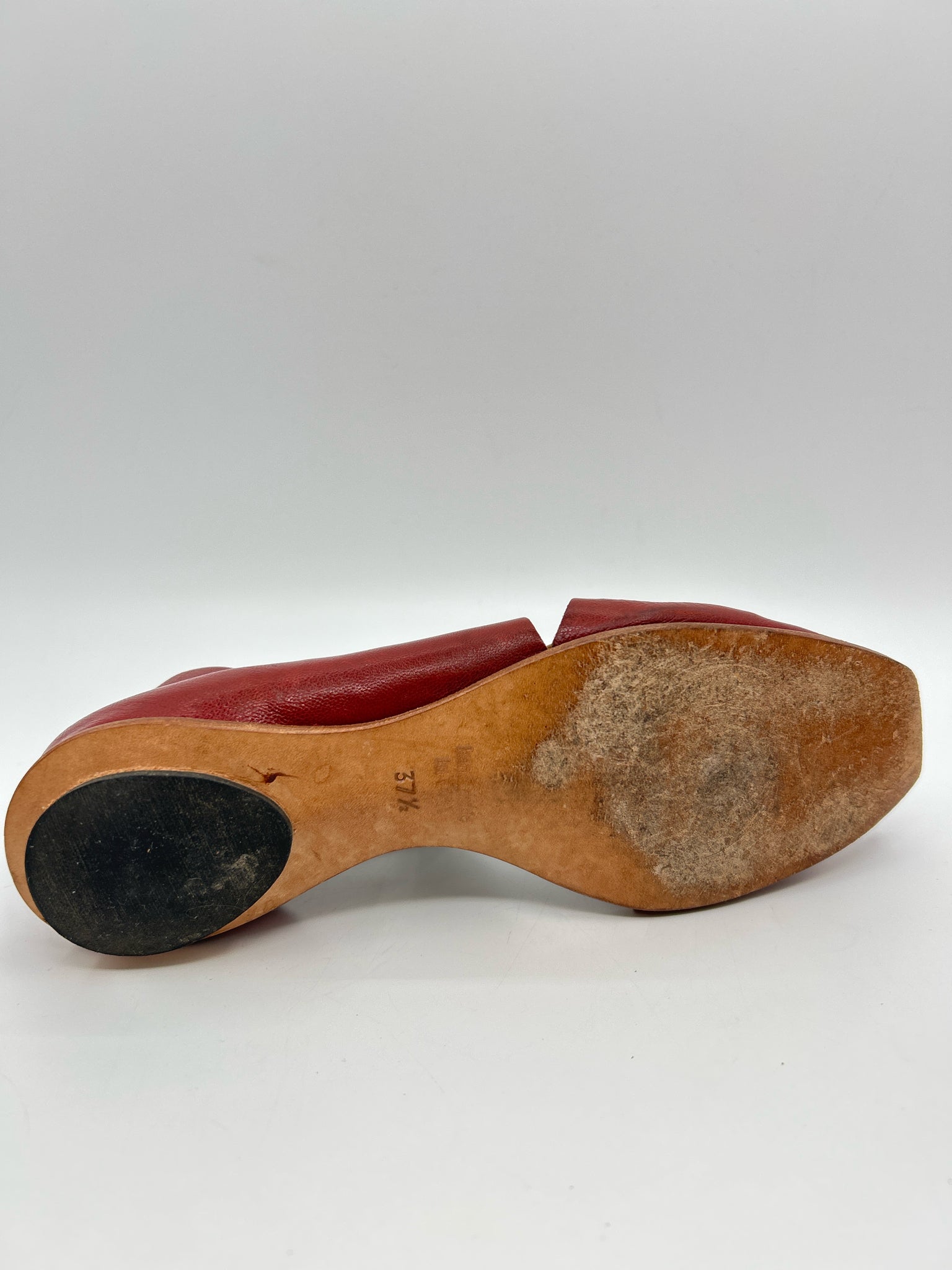 CYDWOQ Size 37.5 Red Women Sandal
