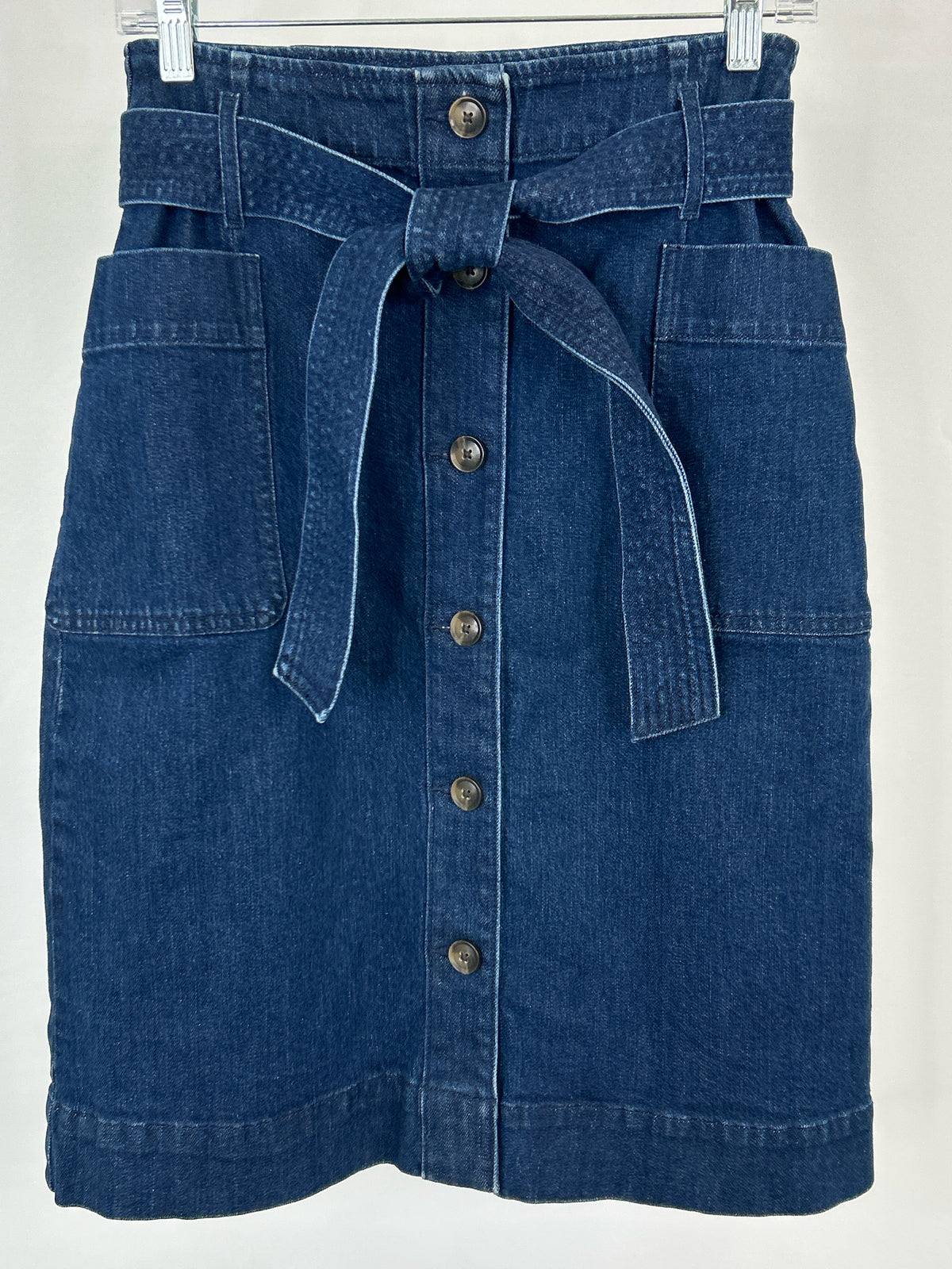 LOFT Size 2 BLUE DENIM Women Skirt
