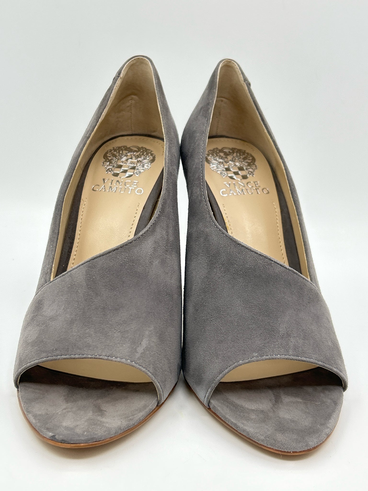 VINCE CAMUTO Size 8.5M Grey Women Pumps NIB