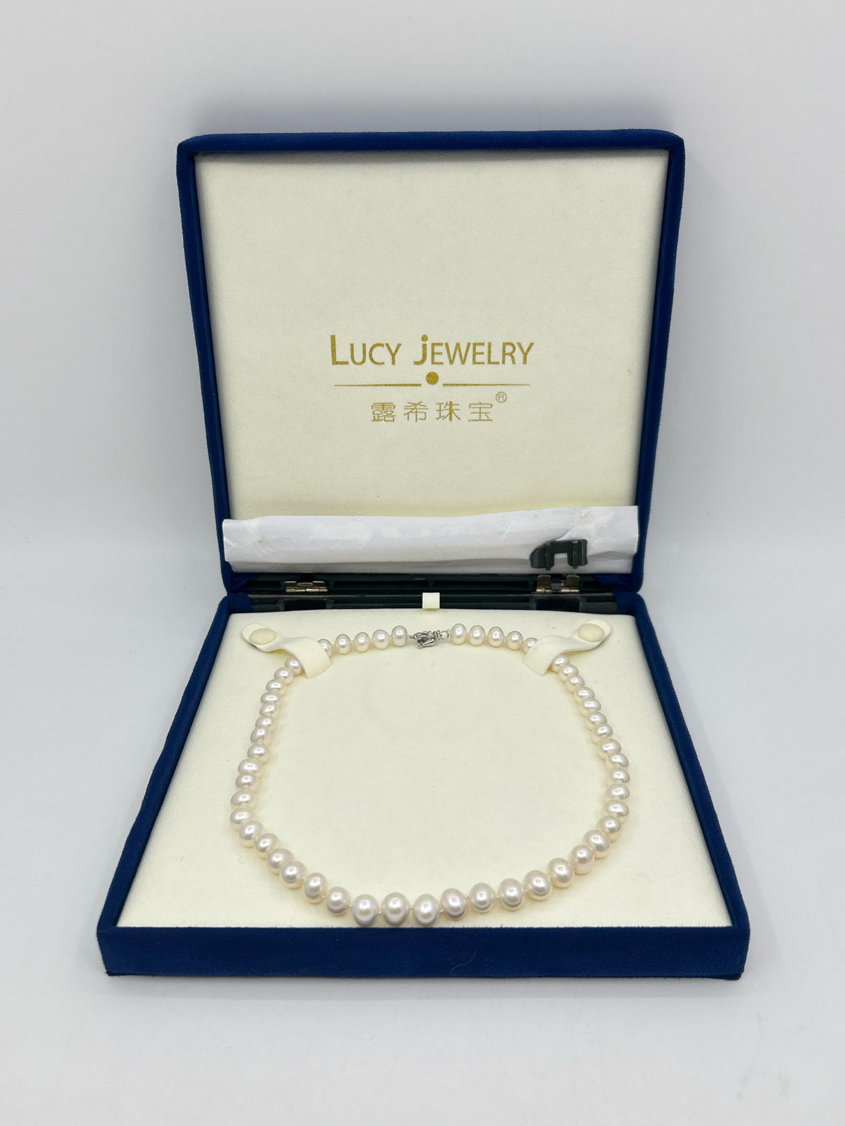 Lucy Jewelry Pearl Necklace