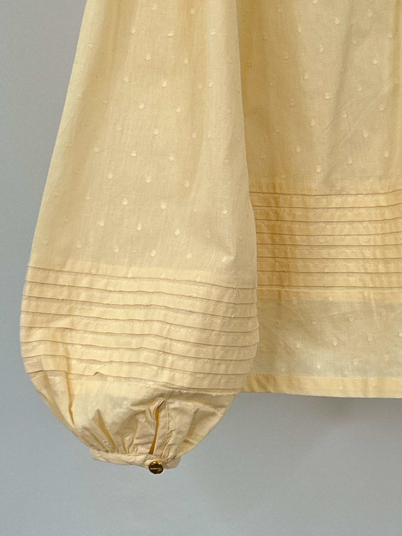 1 People Size S Cream Women Blouse