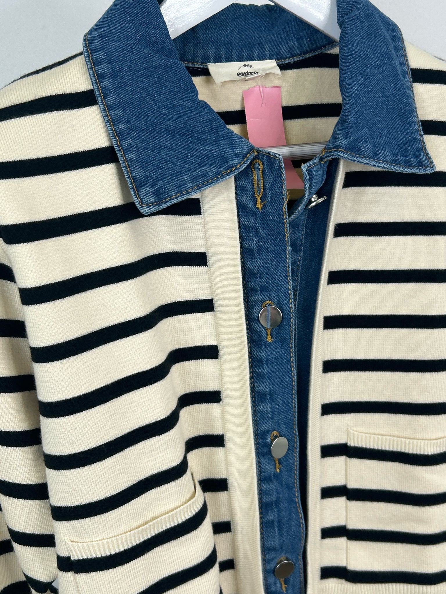 ENTRO Size S CREAM AND BLACK Women Cardigan